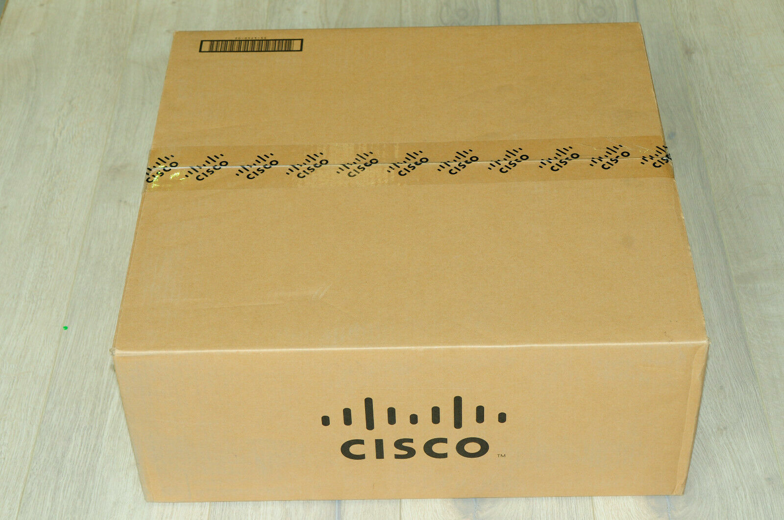 *Brand New* Cisco WS-C3750X-24S-E 24 Port SFP IP Services Switch 1YrWty TaxInv