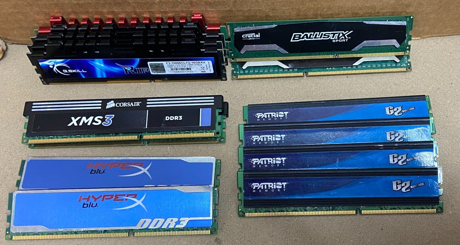 Lot of 14 Sticks Mixed Brand DDR3 4GB Desktop RAM Gskill RipJaw Ballistix HyperX