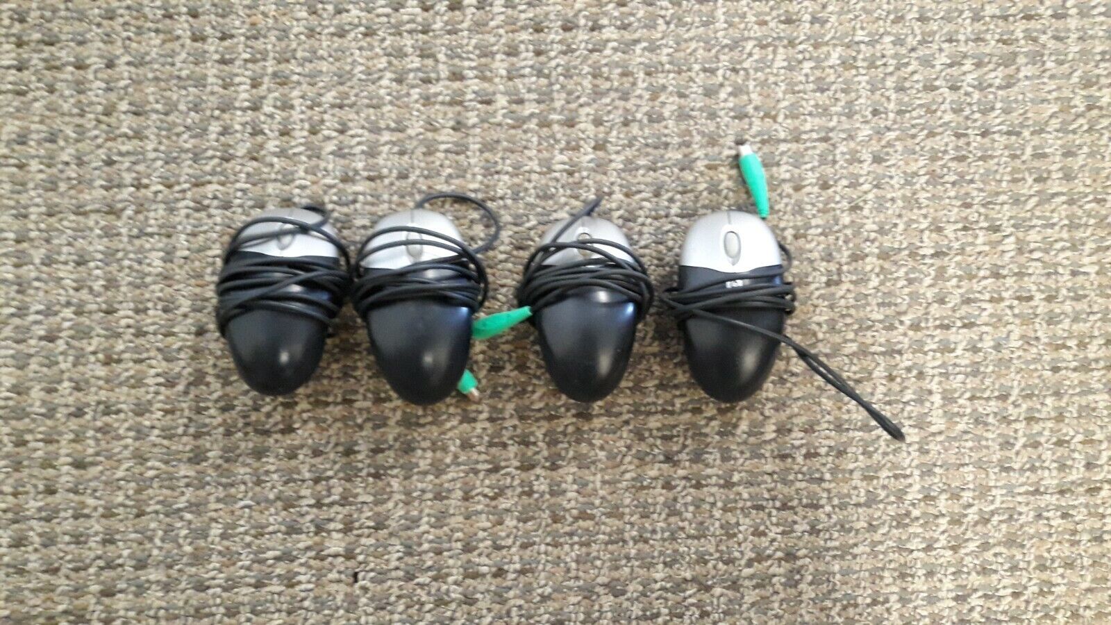 Lot of 4 PS/2 HP wired mice, Used, Black and Silver