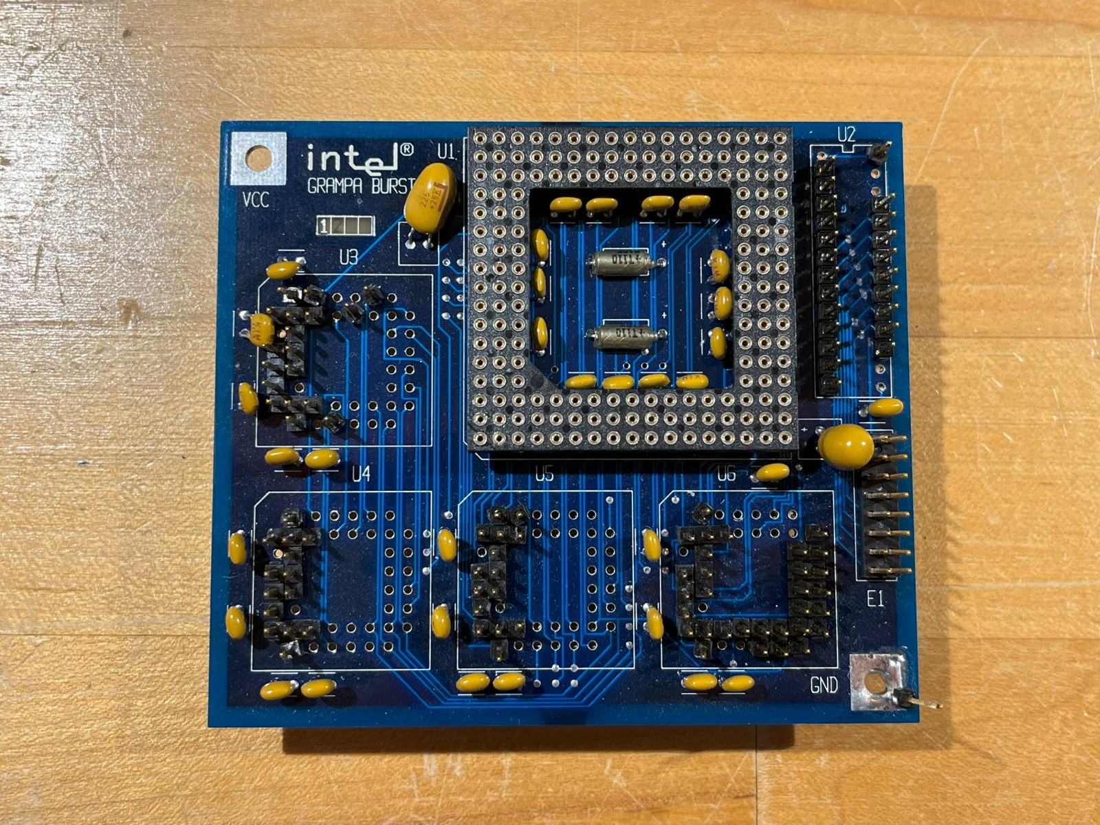 Intel GRAMPA BURST 168-pin 486 CPU Interposer/Testing Adapter Board Vintage Intel GRAMPA BURST 168-pin 486 CPU Interposer/Testing Adapter Board Vintage