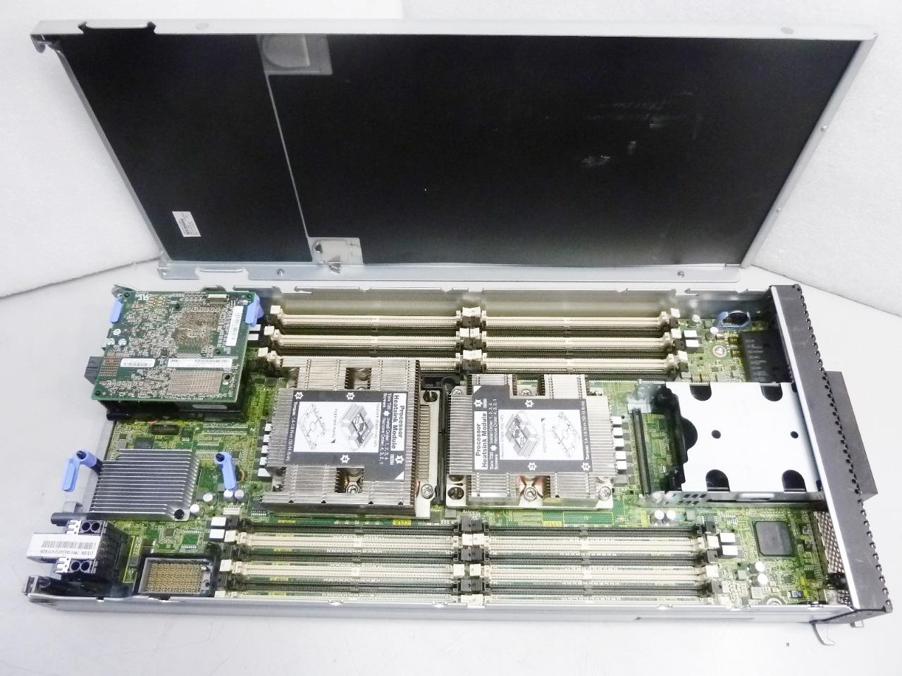 Lenovo ThinkSystem SN550 Blade | 7X16 | 01KP356 | Drives and RAM not included Lenovo ThinkSystem SN550 Blade | 7X16 | 01KP356 | Drives and RAM not included