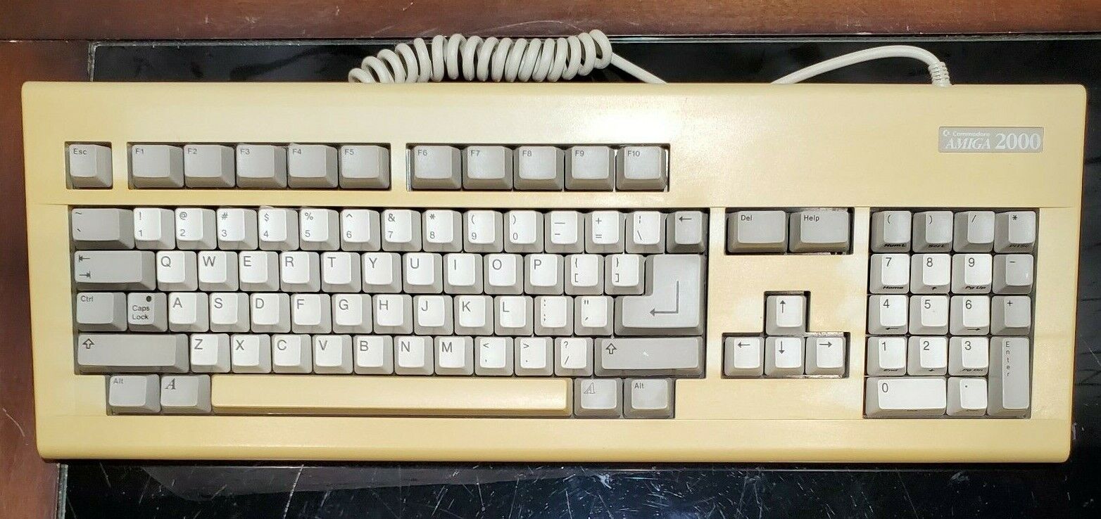 Commodore Amiga 2000 Keyboard, Yellowed, Tested & Working Great