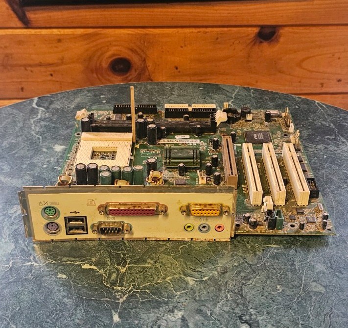 Vtg. SOCKET A Motherboard For AMD Athlon XP Sempron Duron Y2K Era Tested Vtg. SOCKET A Motherboard For AMD Athlon XP Sempron Duron Y2K Era Tested