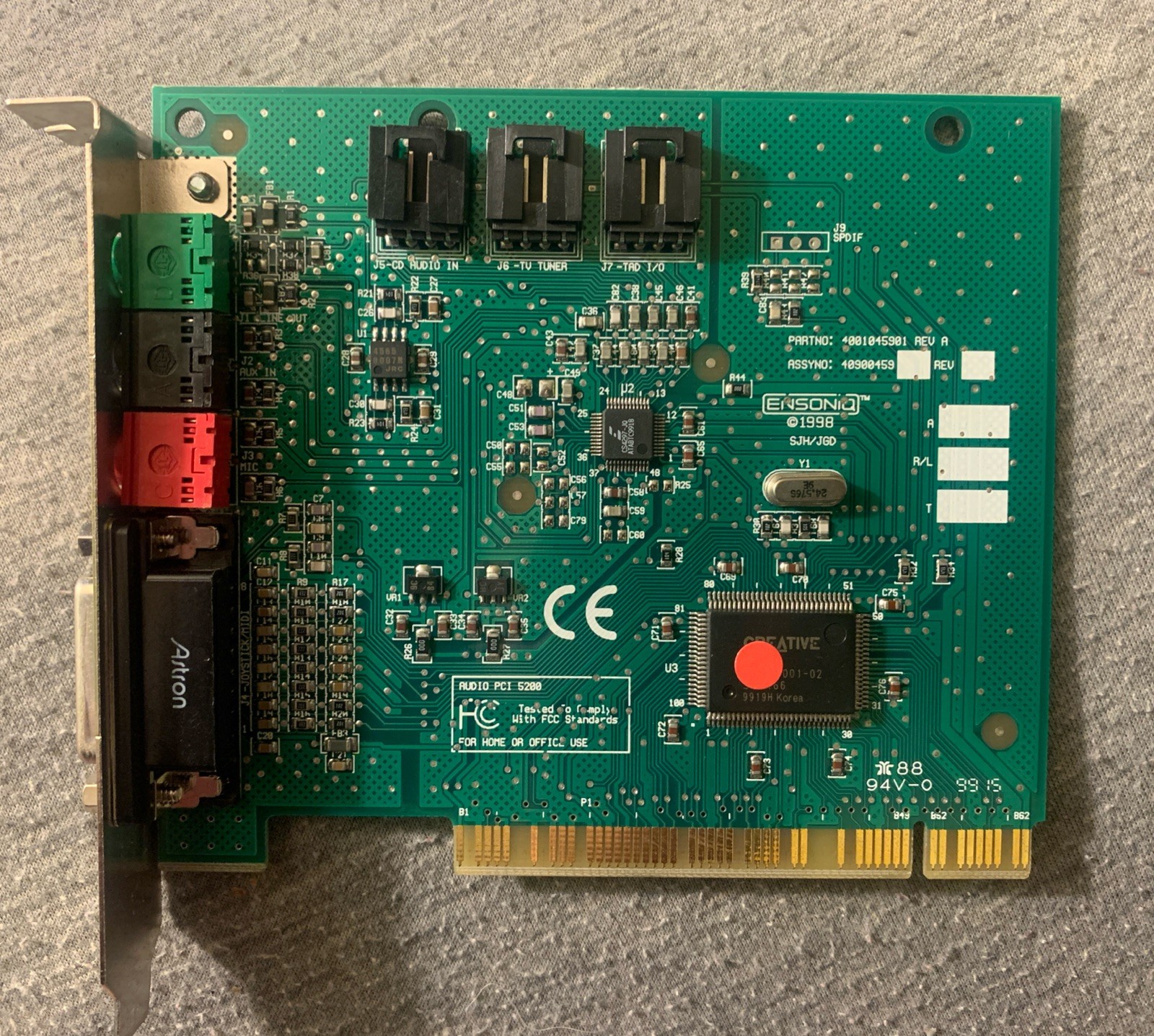 Creative Labs Ensoniq Audio PCI 5200 Sound Card 4001045901 REV A Creative Labs Ensoniq Audio PCI 5200 Sound Card 4001045901 REV A