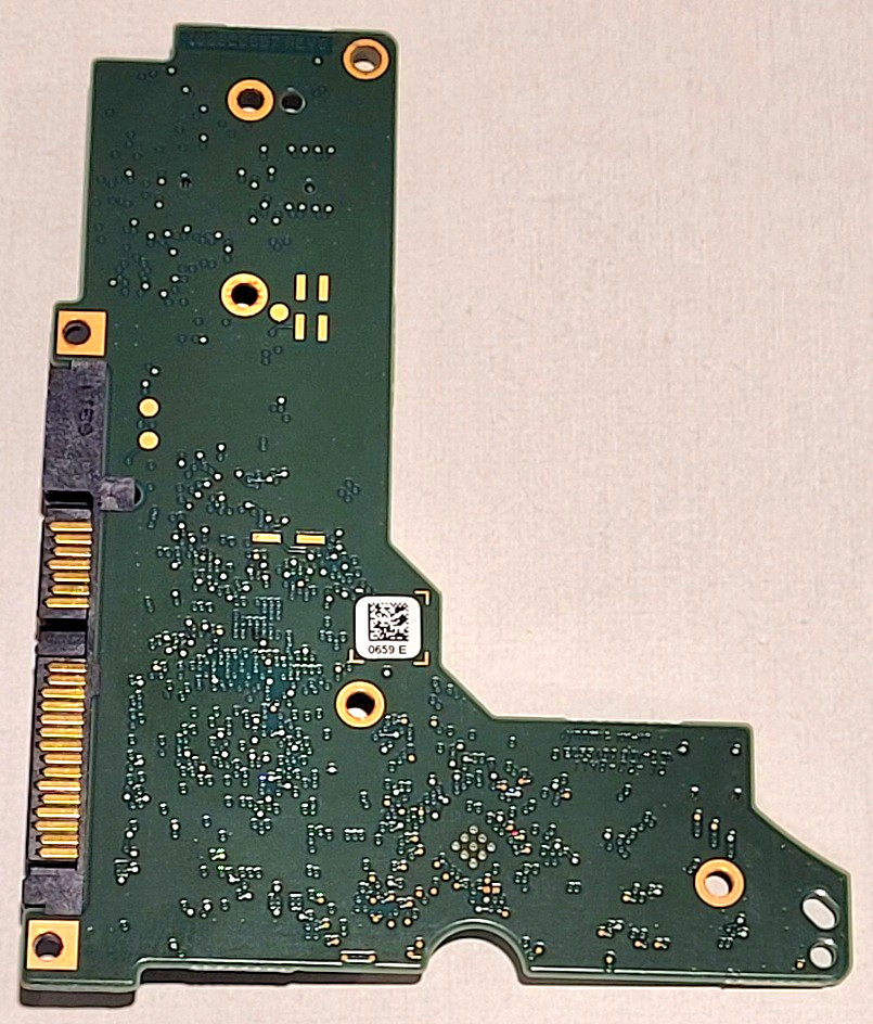 PCB ONLY 100820657 REV B Seagate  QR: 0659 E 3.5