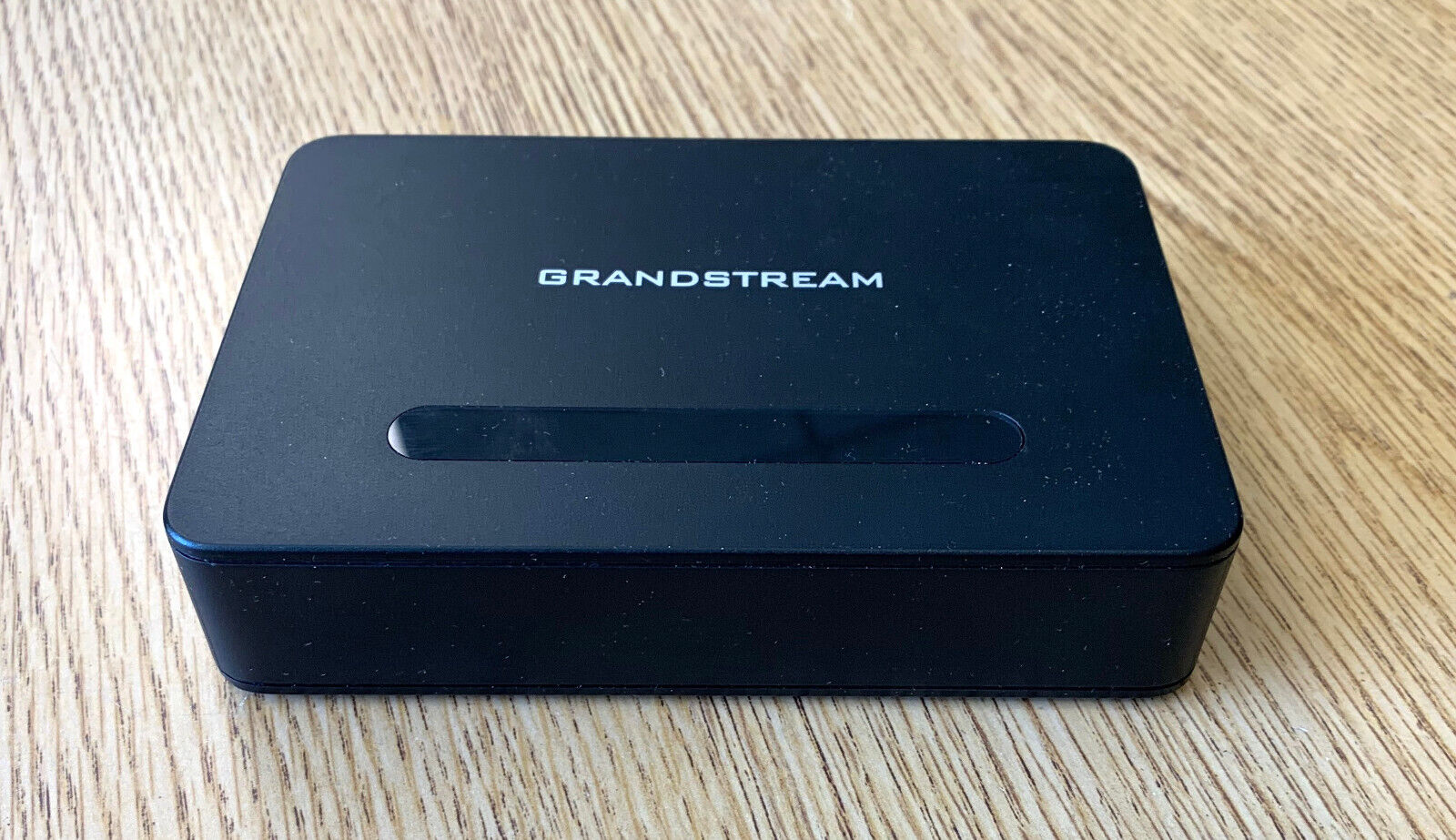 Grandstream DP750 DECT VoIP Base Station, Used, Missing AC Adapter