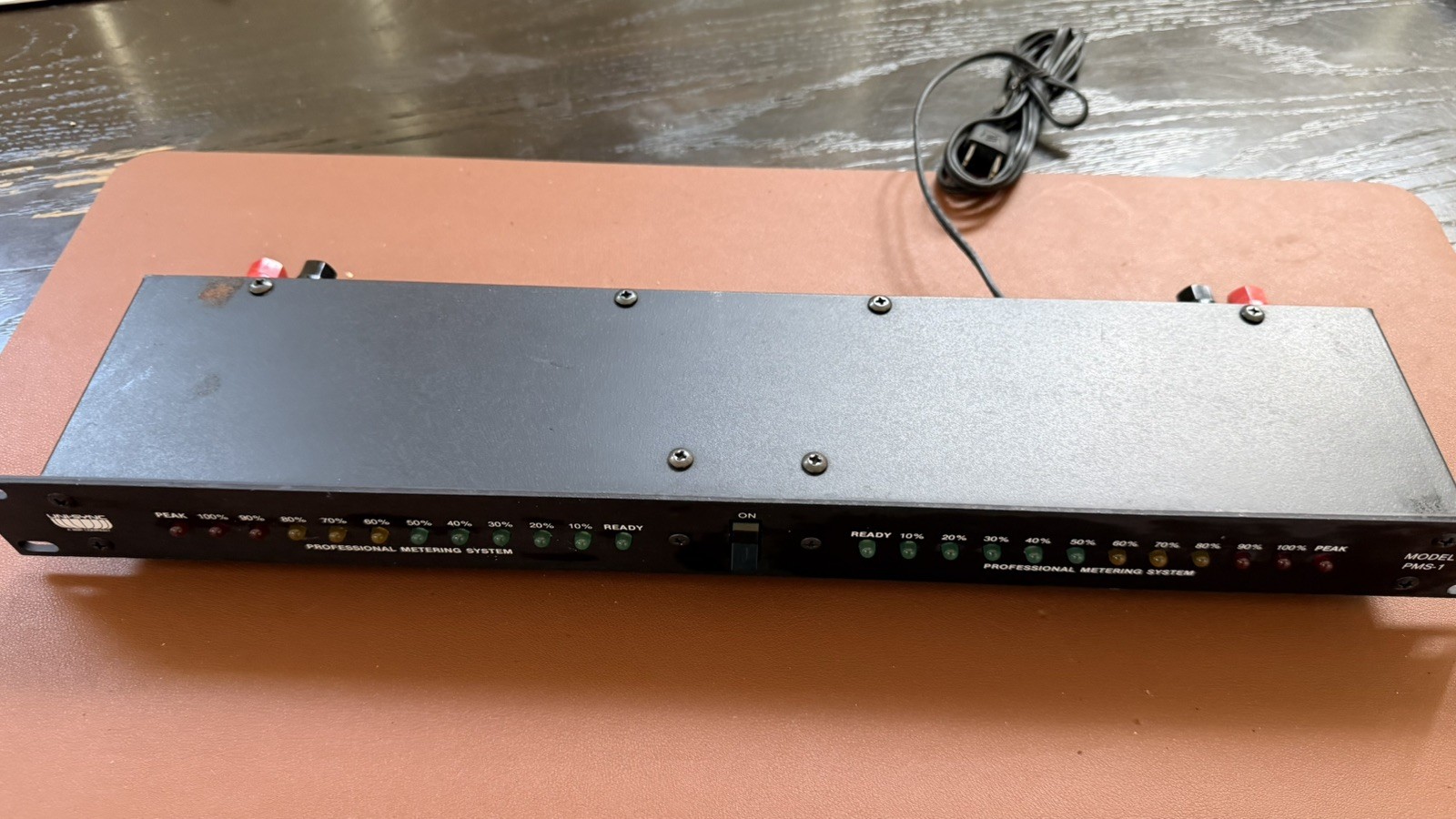 UniSync Professional Metering System PMS-1 - Vintage - Works Rack Mount UniSync Professional Metering System PMS-1 - Vintage - Works Rack Mount
