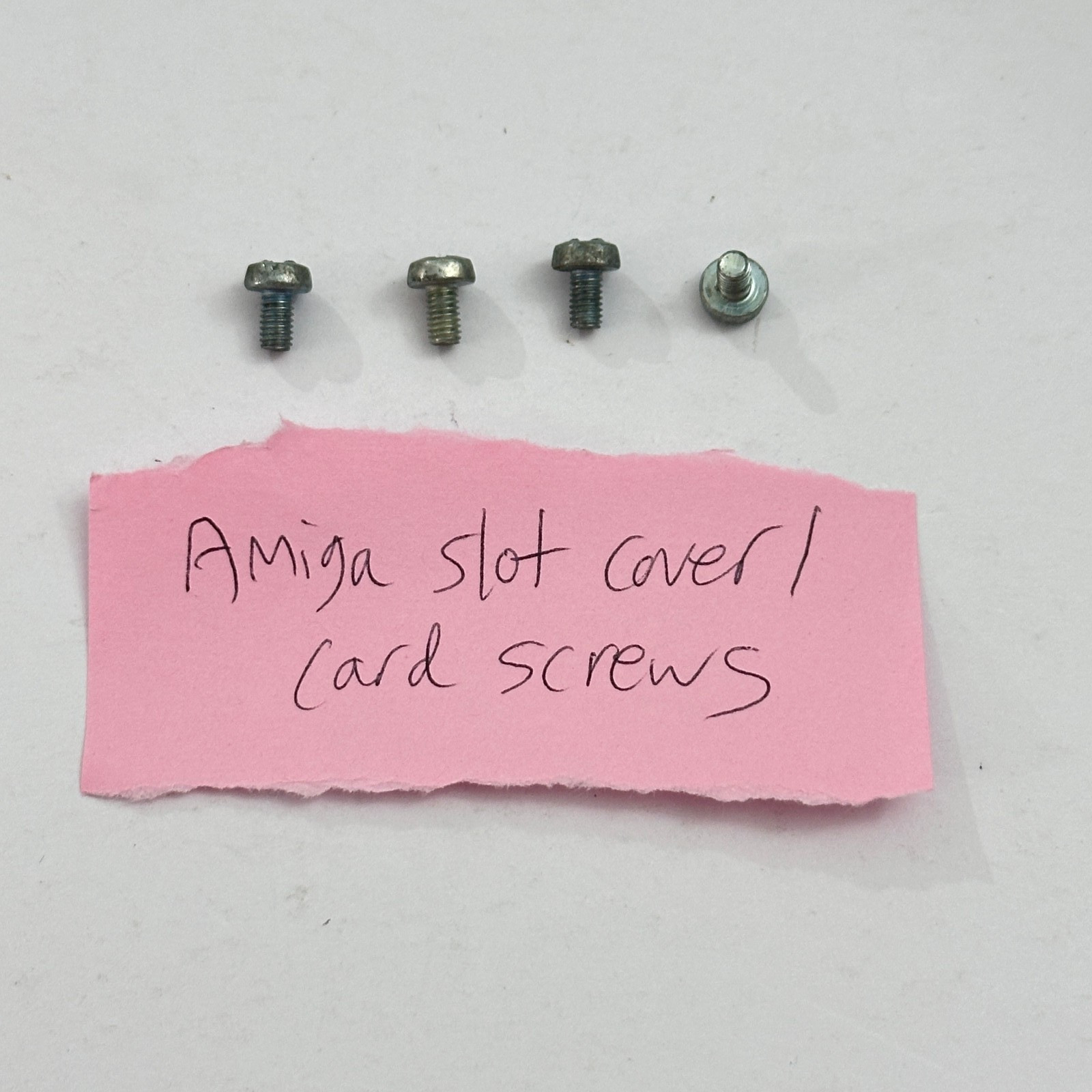 Amiga 2000HD Expansion Slot Card / Cover Screws x 4 Vintage Amiga 2000HD Expansion Slot Card / Cover Screws x 4 Vintage