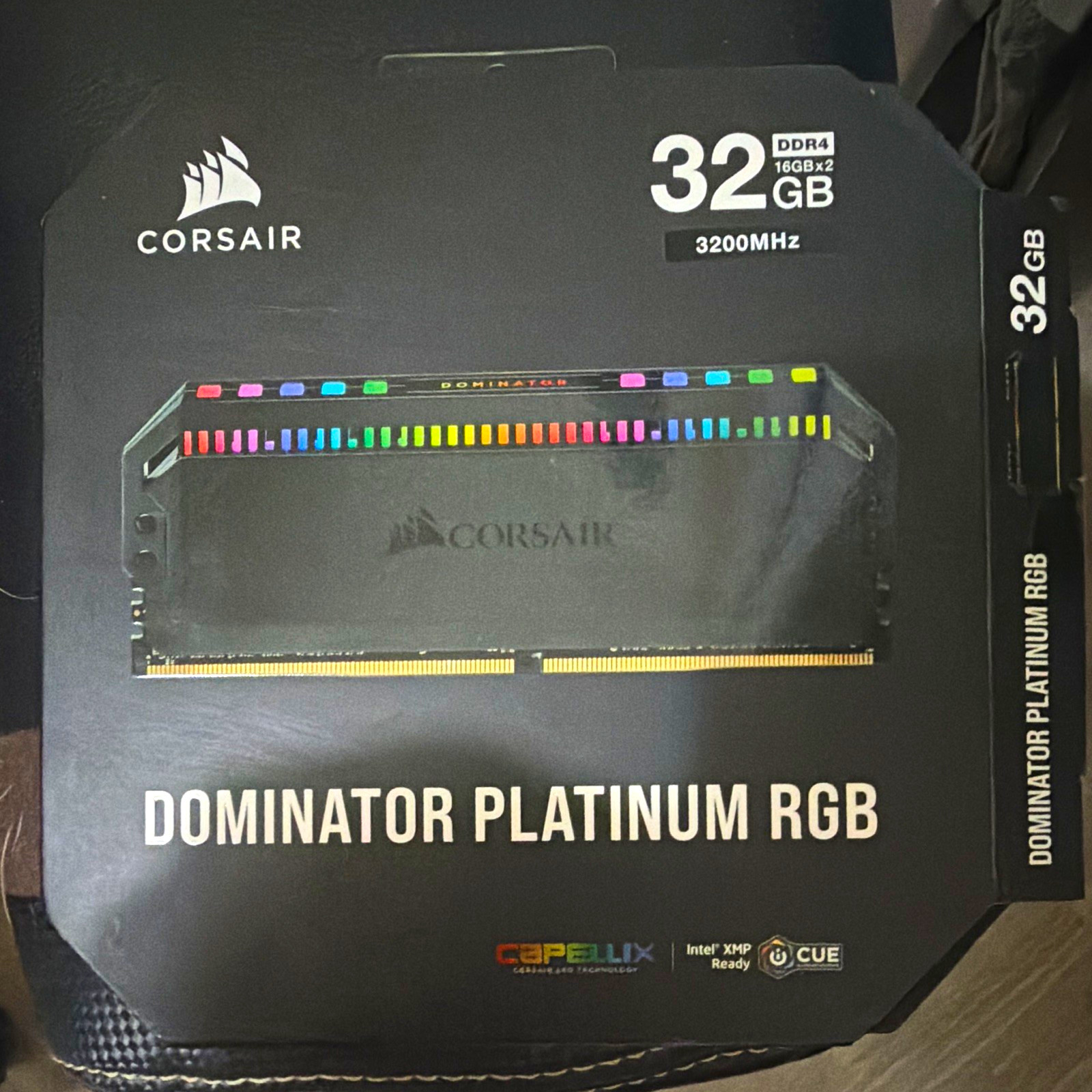 Corsair Dominator Platinum RGB 32GB (2x16GB) DDR4 3200 XMP Corsair Dominator Platinum RGB 32GB (2x16GB) DDR4 3200 XMP