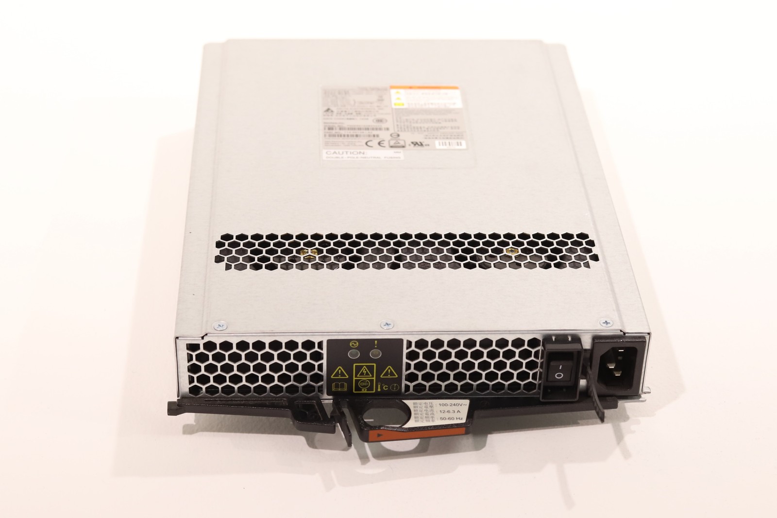 NetApp TDPS-900AB 913W Power Supply For DS212C/DS224C P/N: 114-00148+A2 Tested NetApp TDPS-900AB 913W Power Supply For DS212C/DS224C P/N: 114-00148+A2 Tested