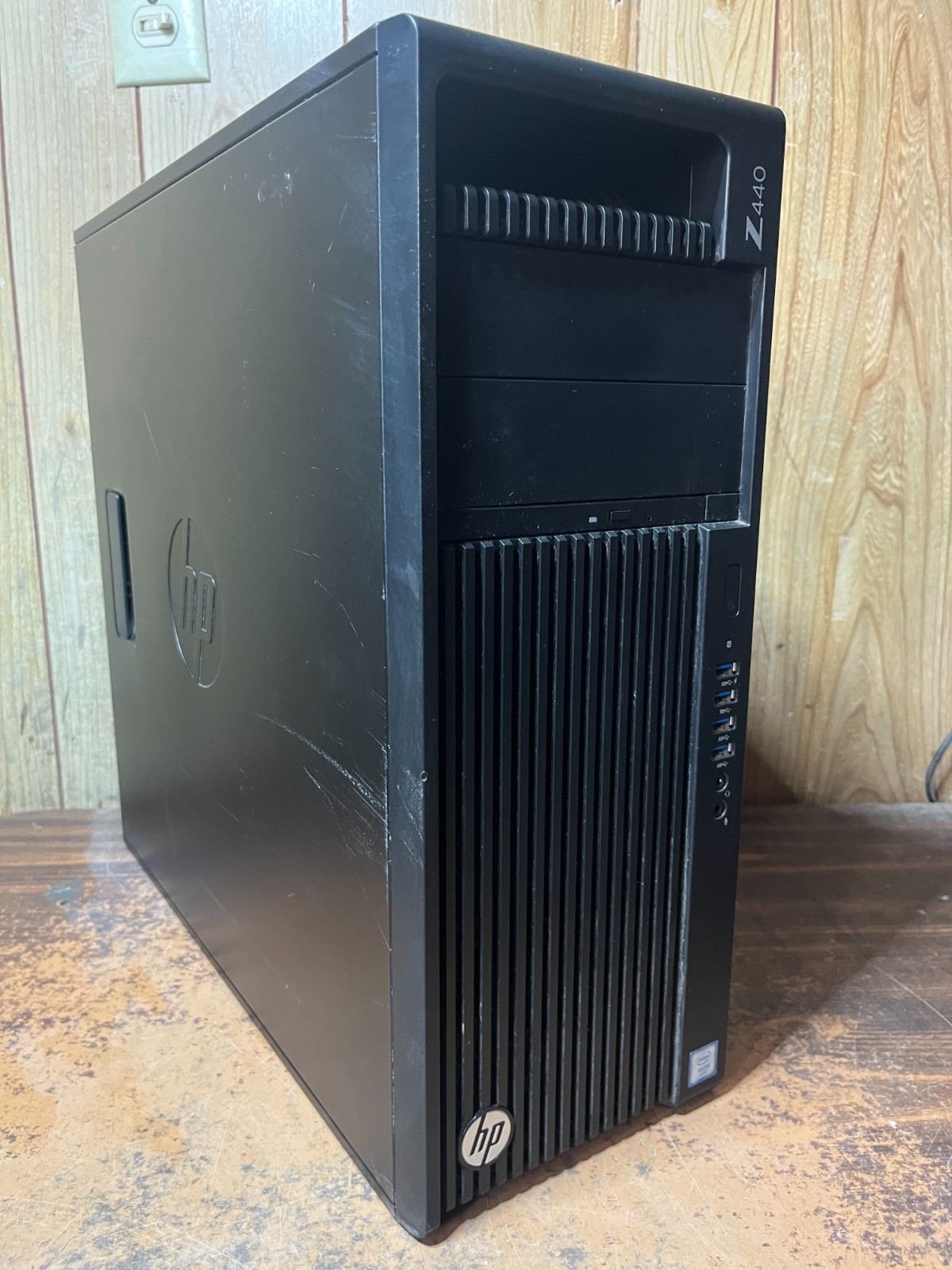 HP Z440 Workstation Windows 11 Pro Computer XEON 16GB 500GB SSD 2TB HDD M2000 HP Z440 Workstation Windows 11 Pro Computer XEON 16GB 500GB SSD 2TB HDD M2000