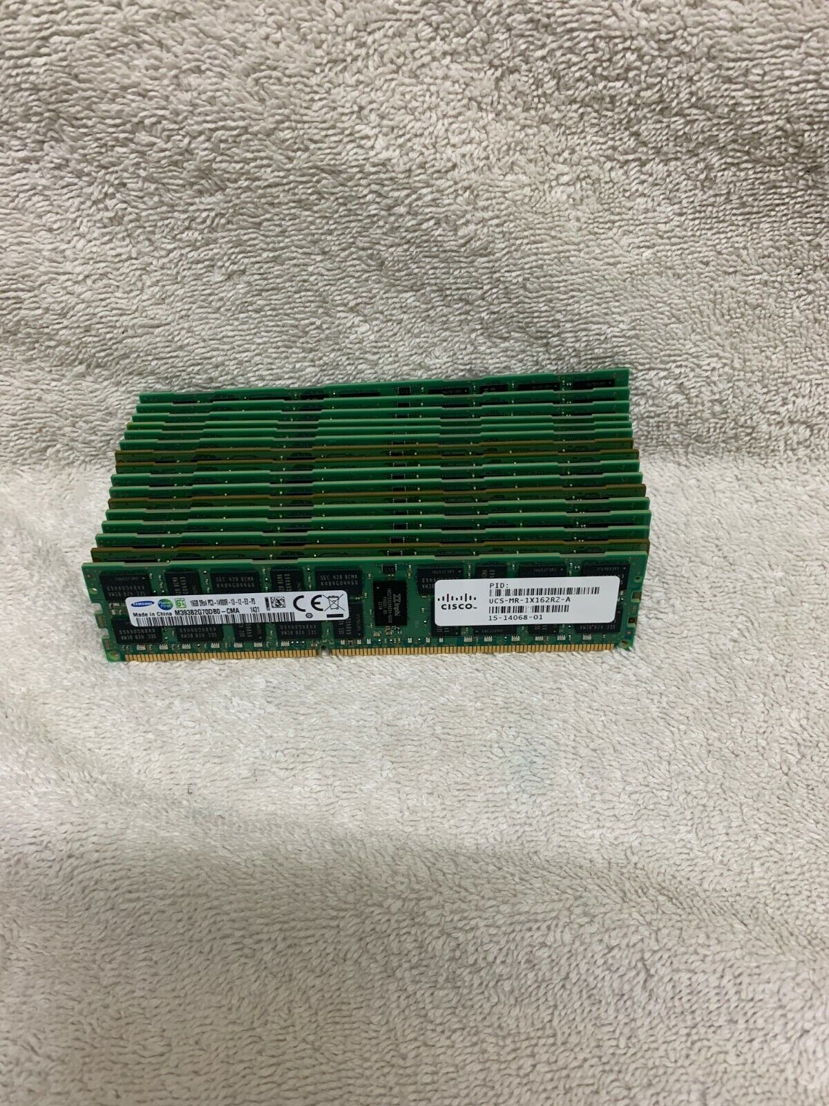 Lot of 16 Samsung 16GB 2Rx4 PC3-14900R ECC Reg Server Memory