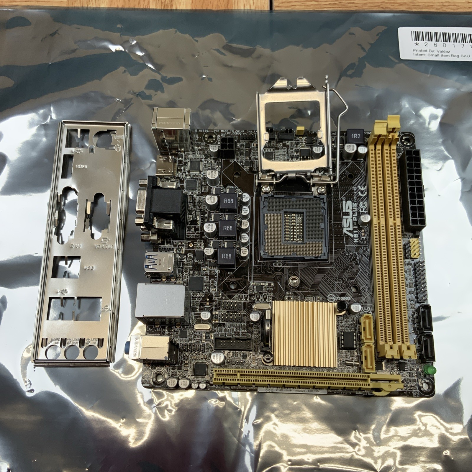 ASUS H87I-Plus Motherboard - Functional Good Condition ASUS H87I-Plus Motherboard - Functional Good Condition