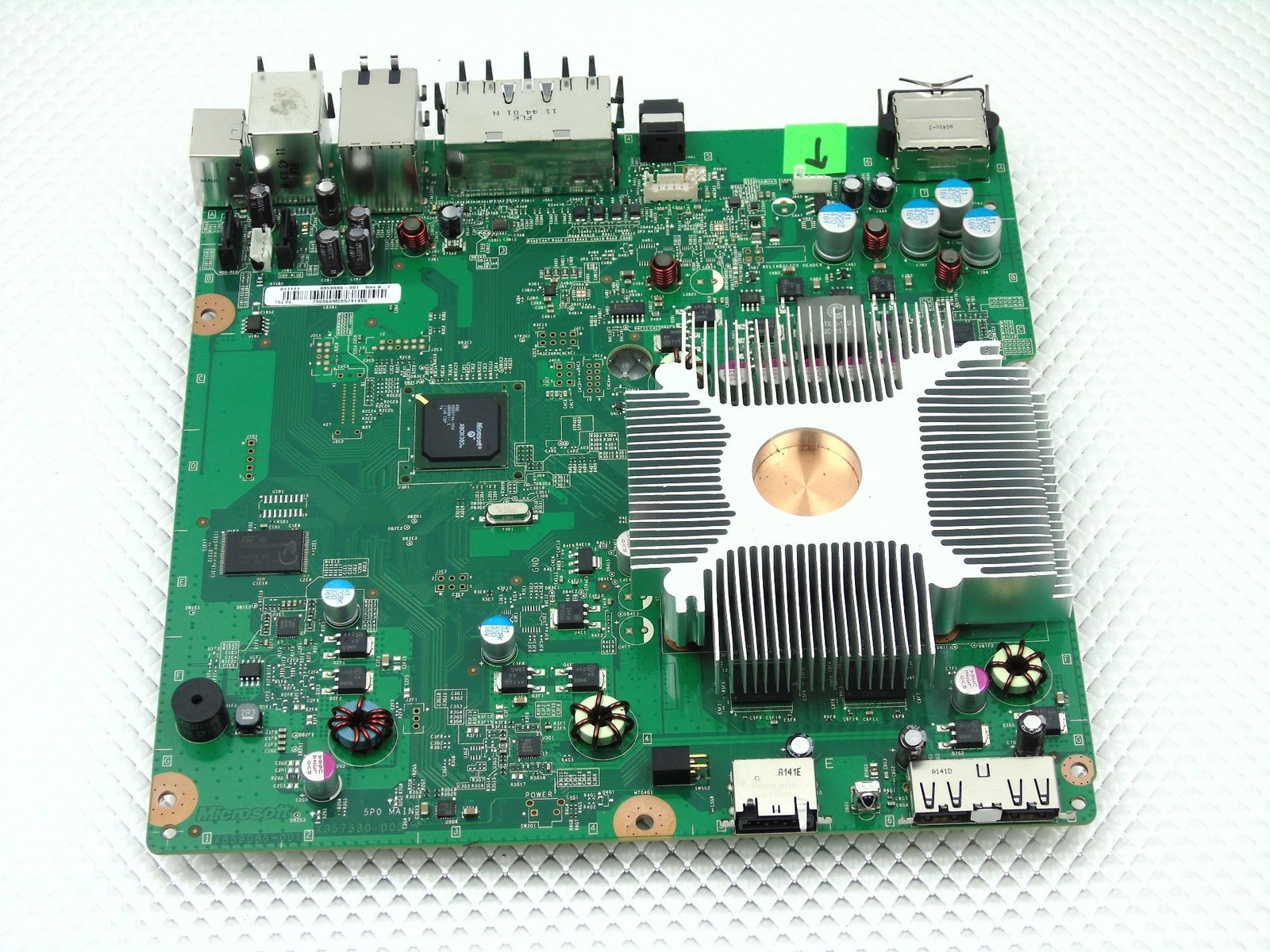 Microsoft XBOX 360 S Console Model 1439 Logic Motherboard - X859096-001 (Read it Microsoft XBOX 360 S Console Model 1439 Logic Motherboard - X859096-001 (Read it