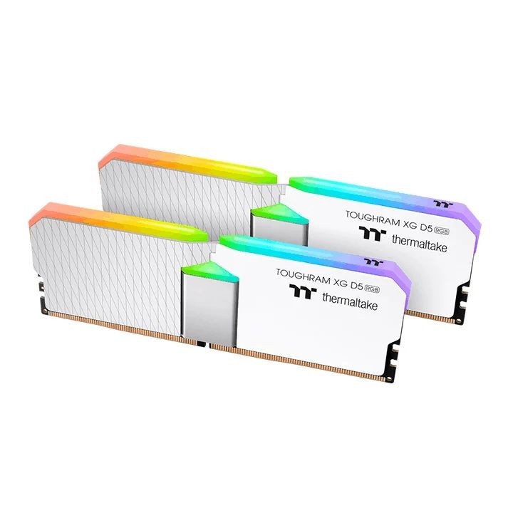 Thermaltake Toughram XG D5 32GB DDR5 5600MHZ White Thermaltake Toughram XG D5 32GB DDR5 5600MHZ White