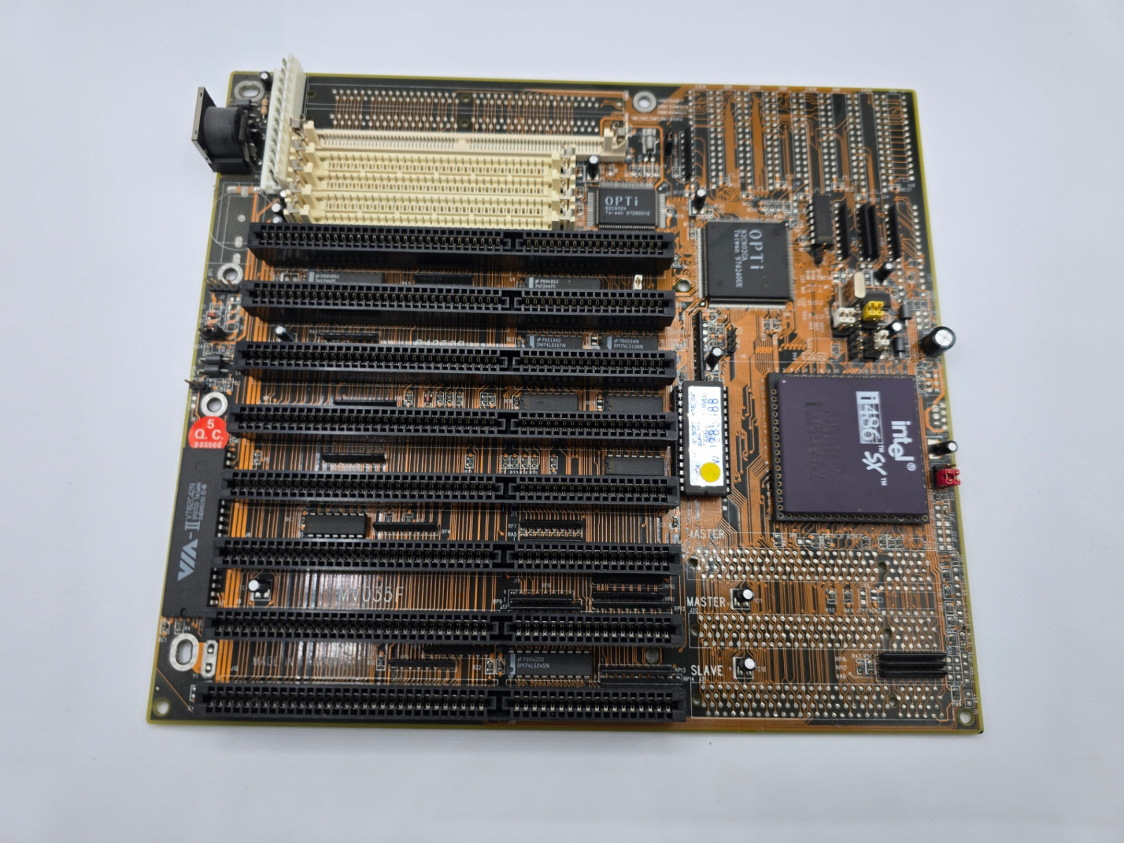 Main Board- System Board MV035F w/ intel 486 procesor N31 Main Board- System Board MV035F w/ intel 486 procesor N31