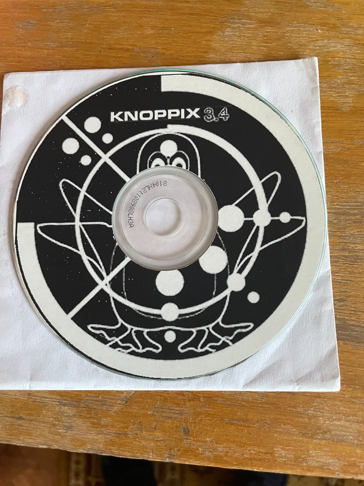 Knoppix 3.4 Linux installation CD Knoppix 3.4 Linux installation CD