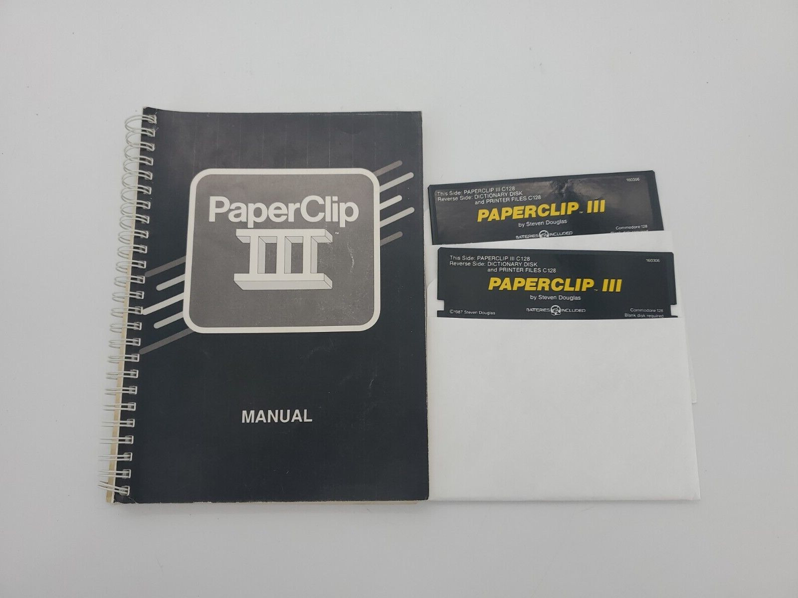 Vintage PaperClip III [3] Commodore 64/128 Floppy Disk Computer Program & manual