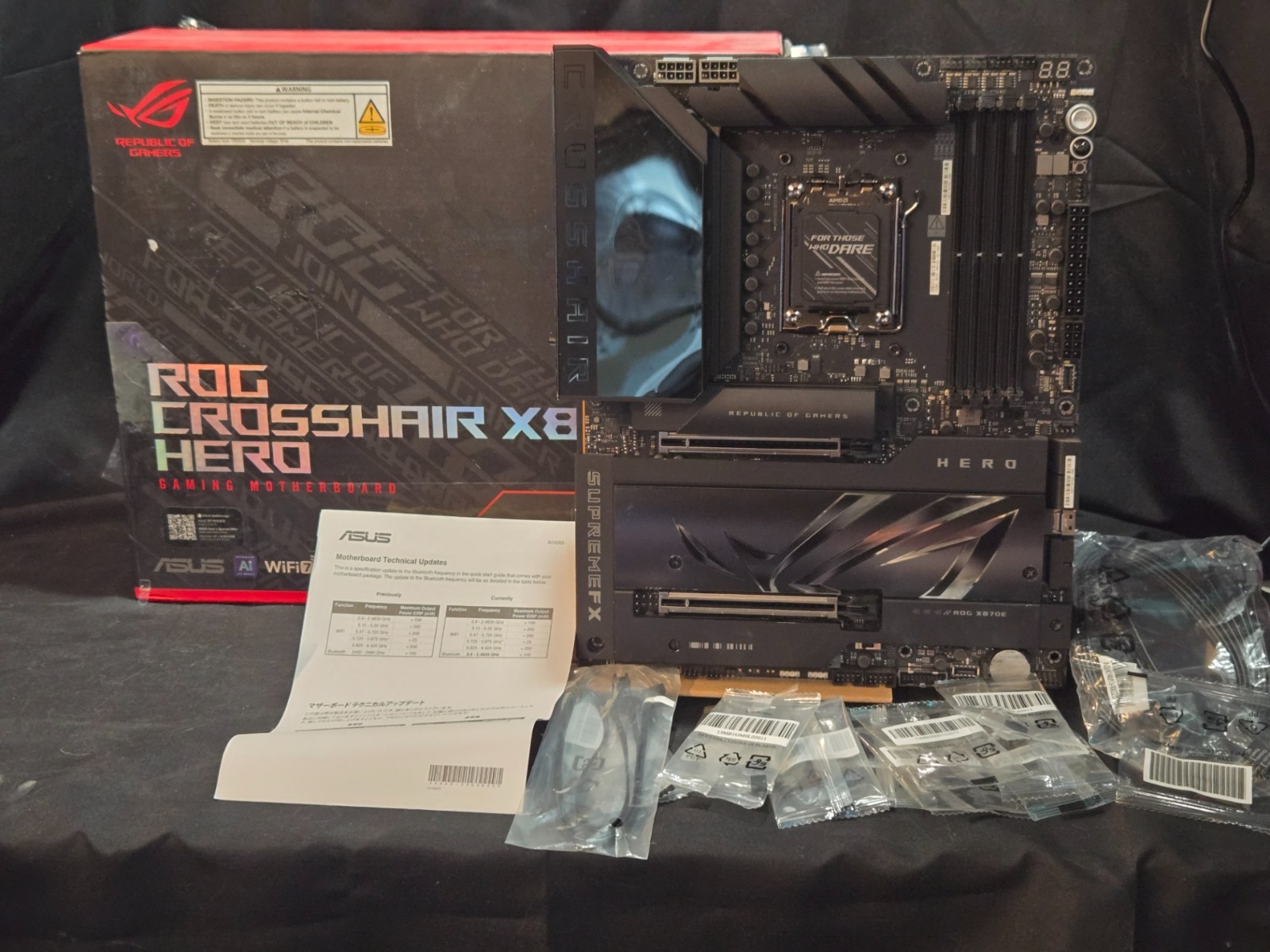 ASUS ROG CROSSHAIR X870E HERO AMD X870E AM5 DDR5 ATX Motherboard, Advanced AI ASUS ROG CROSSHAIR X870E HERO AMD X870E AM5 DDR5 ATX Motherboard, Advanced AI