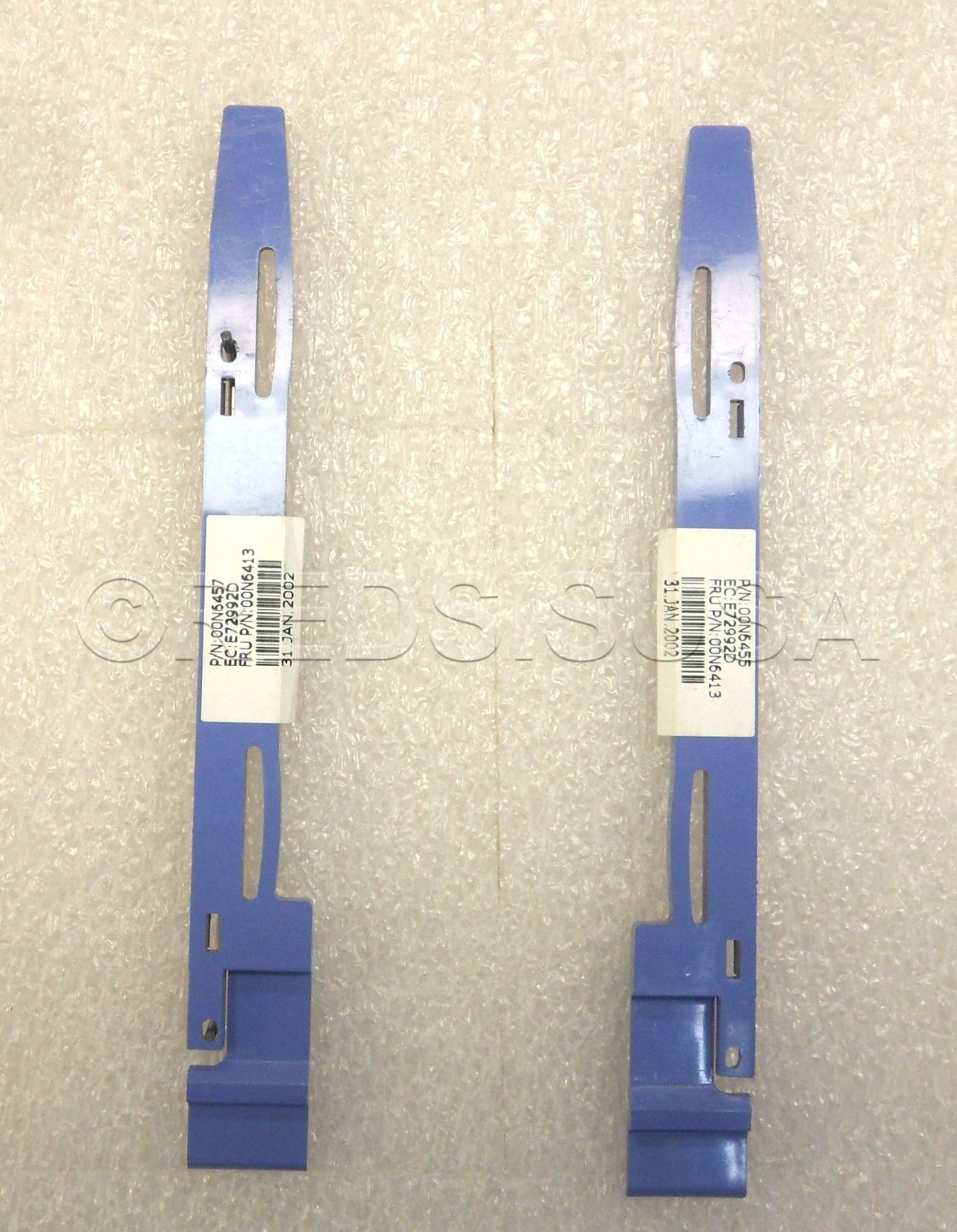 Genuine IBM 3.5INCH FLOPPY DRIVE RAIL KIT P/N: 00N6457 Genuine IBM 3.5INCH FLOPPY DRIVE RAIL KIT P/N: 00N6457