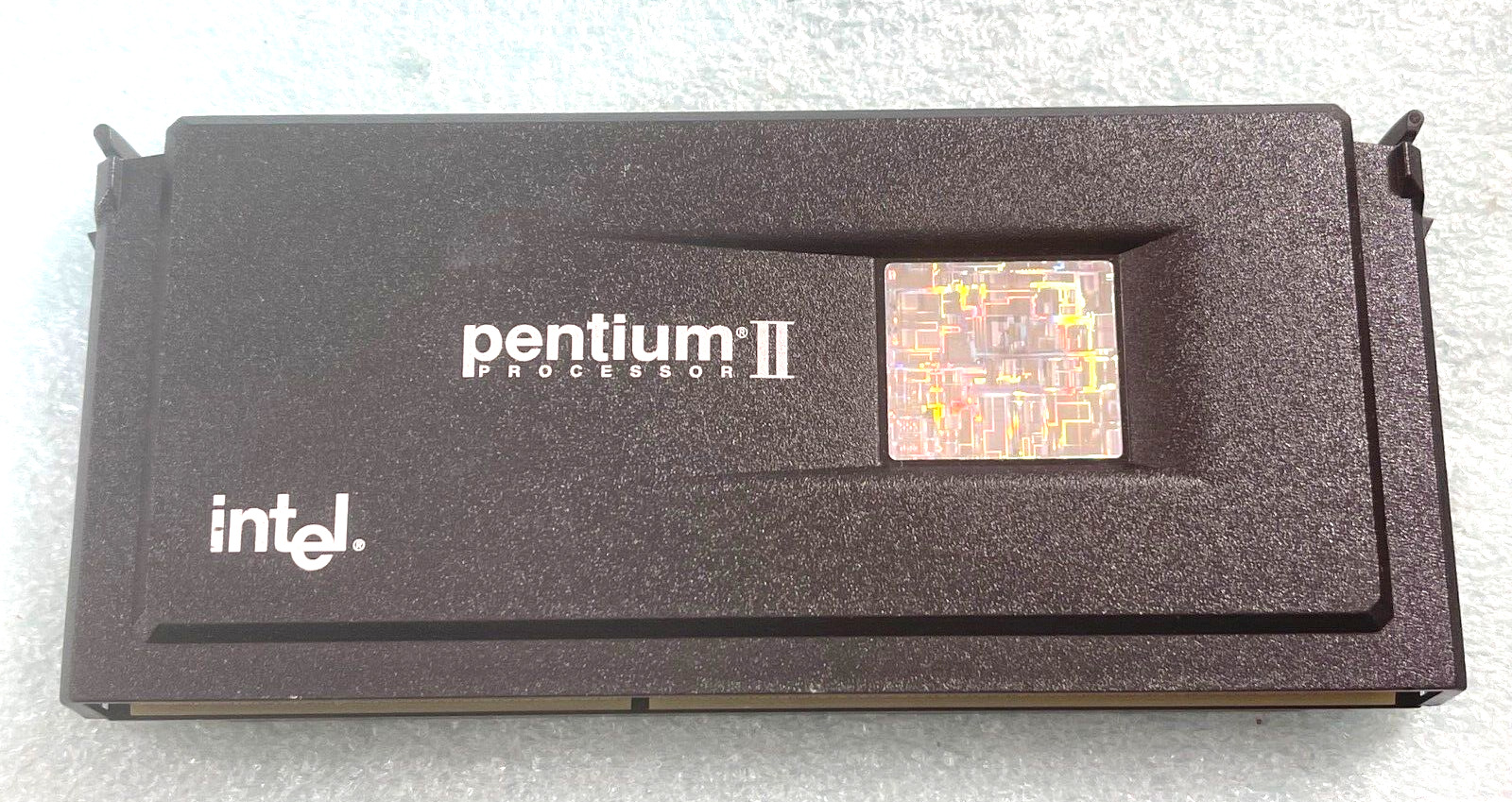 VINTAGE INTEL PENTIUM II 400MHZ SLOT 1 CPU - TESTED CORPORATE PULLS RM2-CMP43