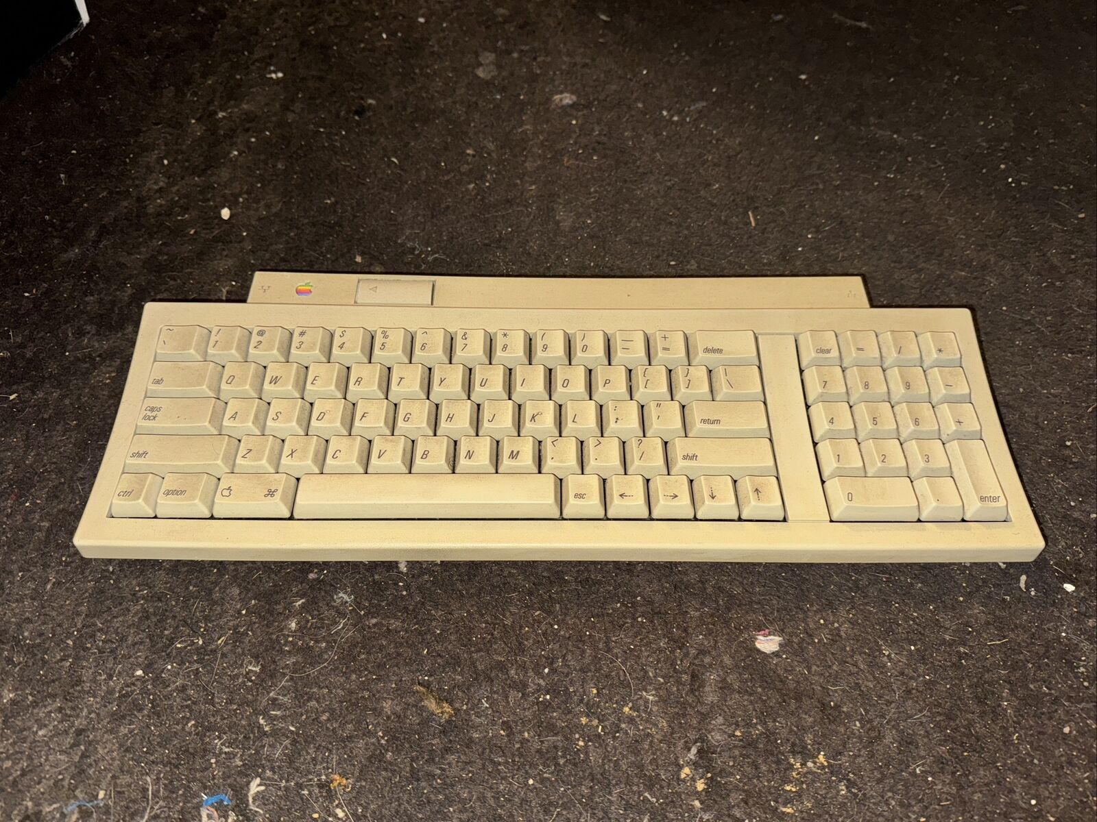 Vintage Apple Keyboard II M0487 Untested No ADB Cable