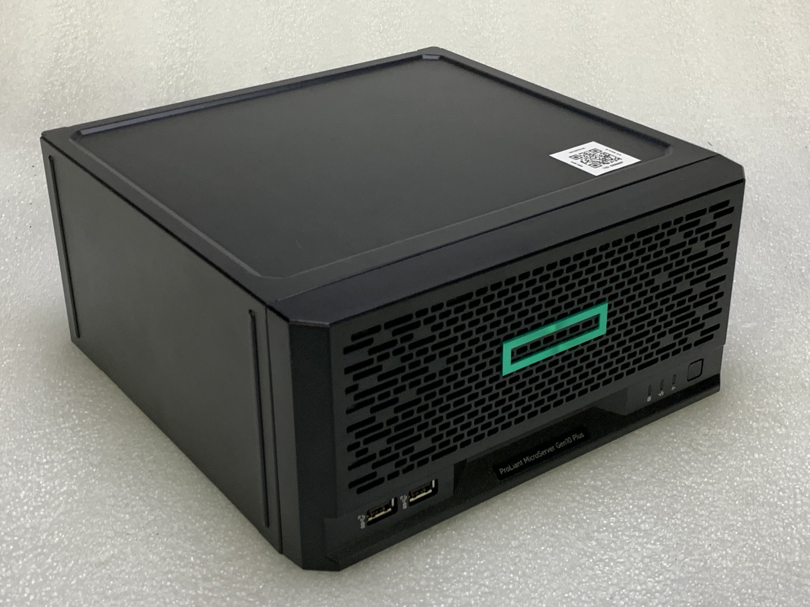 HPE ProLiant MicroServer Gen10 Plus Xeon E-2224 3.4GHz 16GB RAM 2TB HDD NO OS HPE ProLiant MicroServer Gen10 Plus Xeon E-2224 3.4GHz 16GB RAM 2TB HDD NO OS