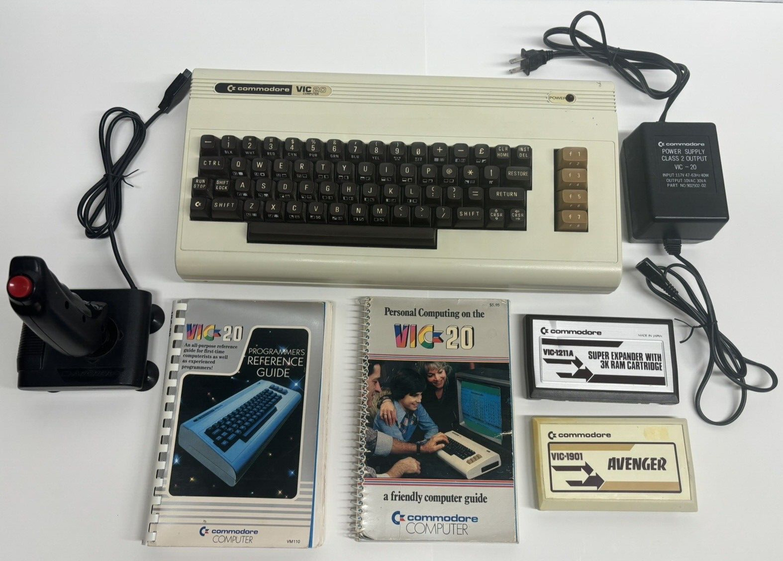 Commodore VIC-20 Vintage Computer System - Tested, Works