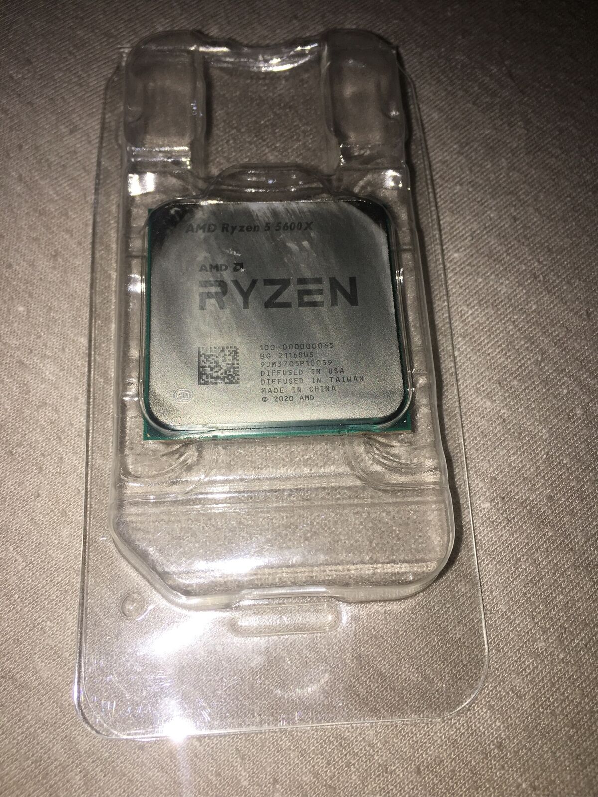 AMD Ryzen 5 5600X Desktop Processor (4.6GHz, 6 Cores, Socket AM4)