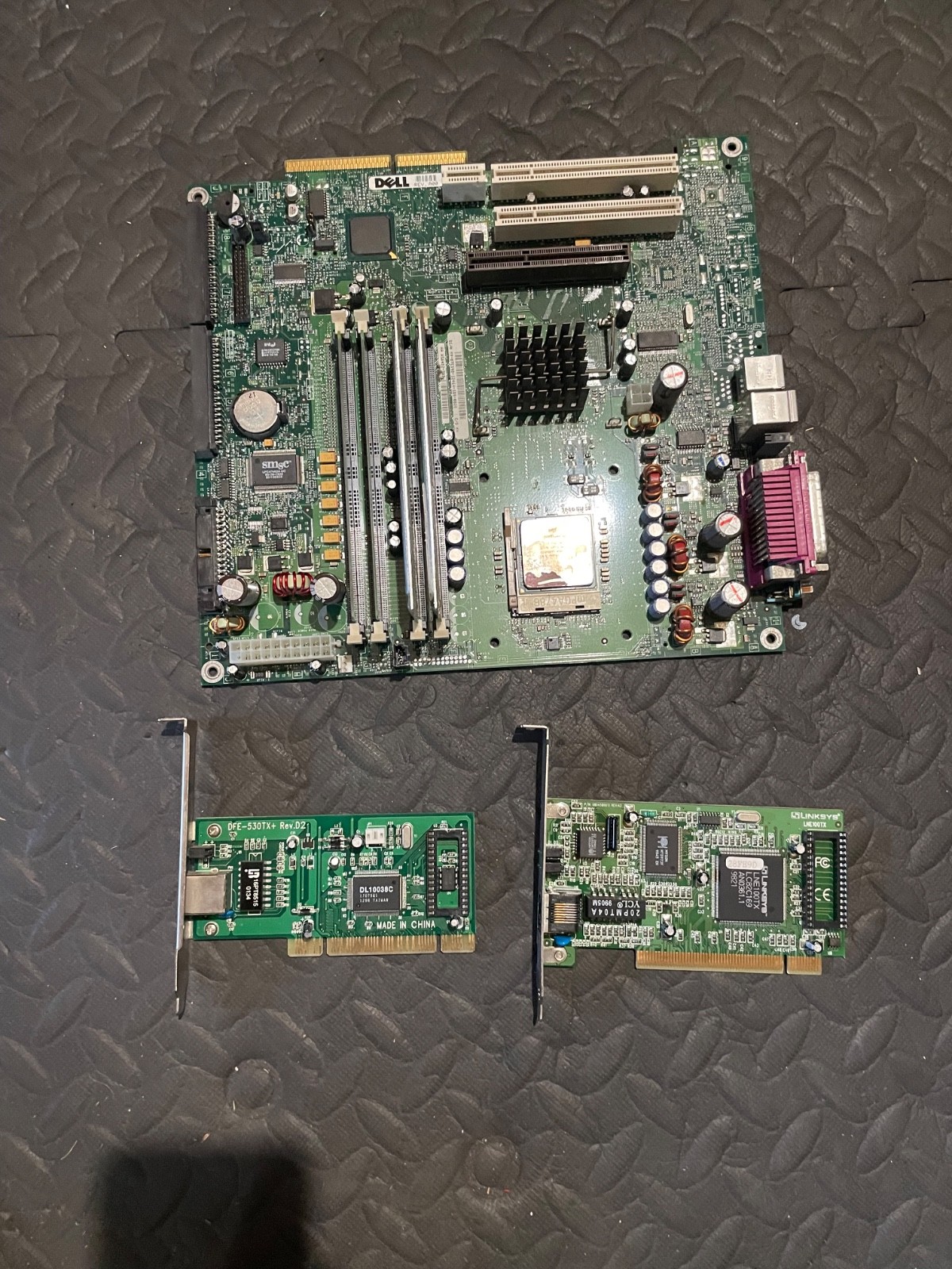 Vintage Dell Motherboard Socket 370 CPU SDRAM Lot with D-Link & Linksys PCI NIC Vintage Dell Motherboard Socket 370 CPU SDRAM Lot with D-Link & Linksys PCI NIC