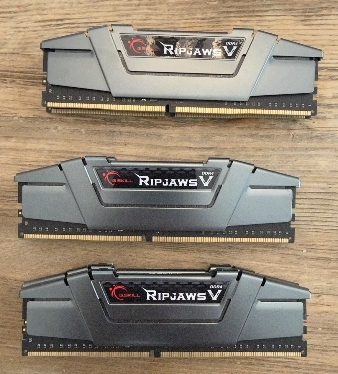 G.Skill PC RAM kit Ripjaws V F4-3200C16D-16GVGB 16 GB 2 x 8 GB DDR4 RAM 3200 MHz