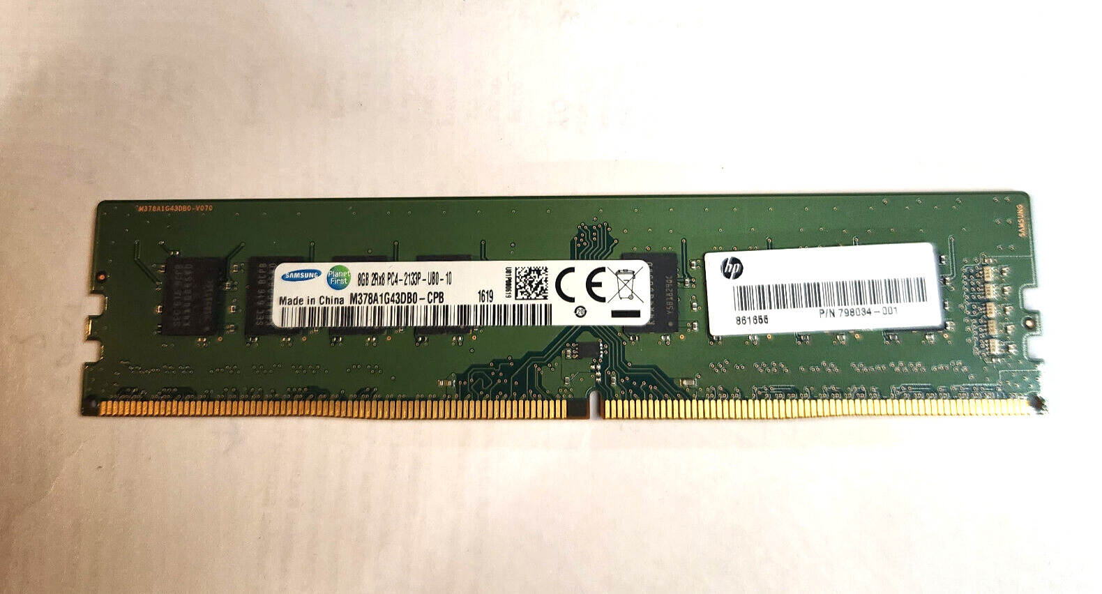 Samsung  8 GB PC4-17000 DDR4-2133 1Rx8 DDR4 Desktop Memory HP P/N  798034-001