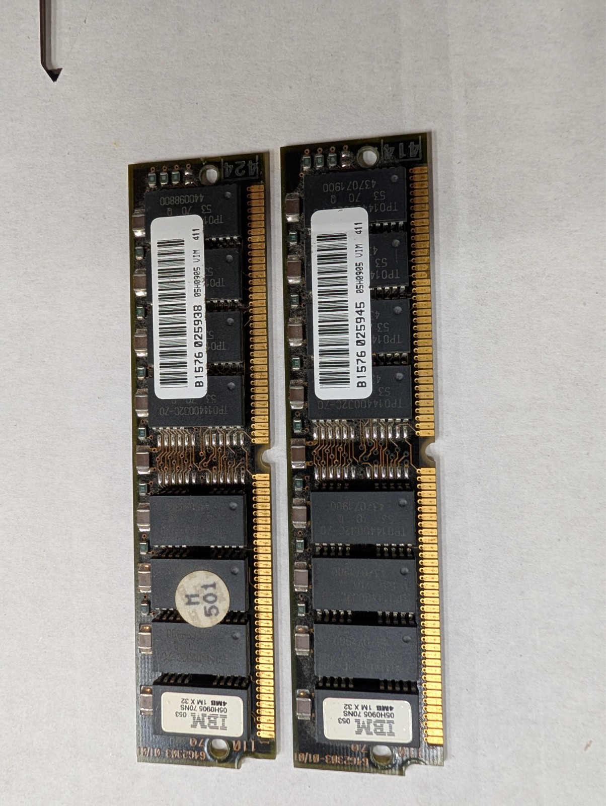 SUPER RARE IBM 05H0905 4 MB 1Mx32 70 ns EDO RAM 72-pin Computer Memory SUPER RARE IBM 05H0905 4 MB 1Mx32 70 ns EDO RAM 72-pin Computer Memory