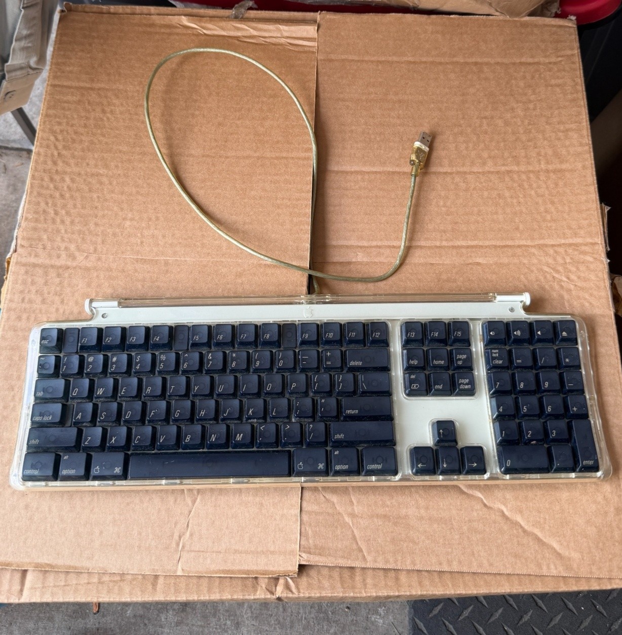 Apple Pro Keyboard M7803 USB Numeric Keypad Vintage Mac Computer Apple Pro Keyboard M7803 USB Numeric Keypad Vintage Mac Computer