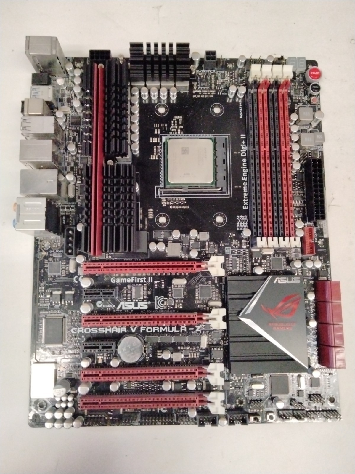 [Pre-Owned] ASUS Crosshair V Formula-Z + AMD FX-9370 CPU Bundle