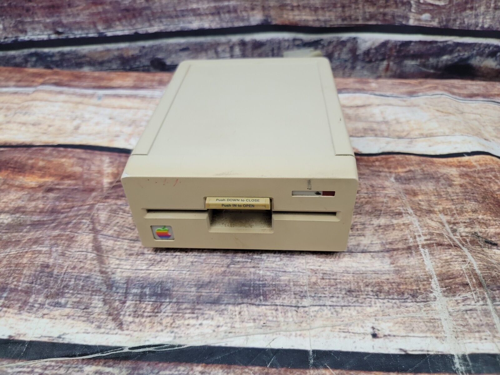 Vintage Apple 5.25\