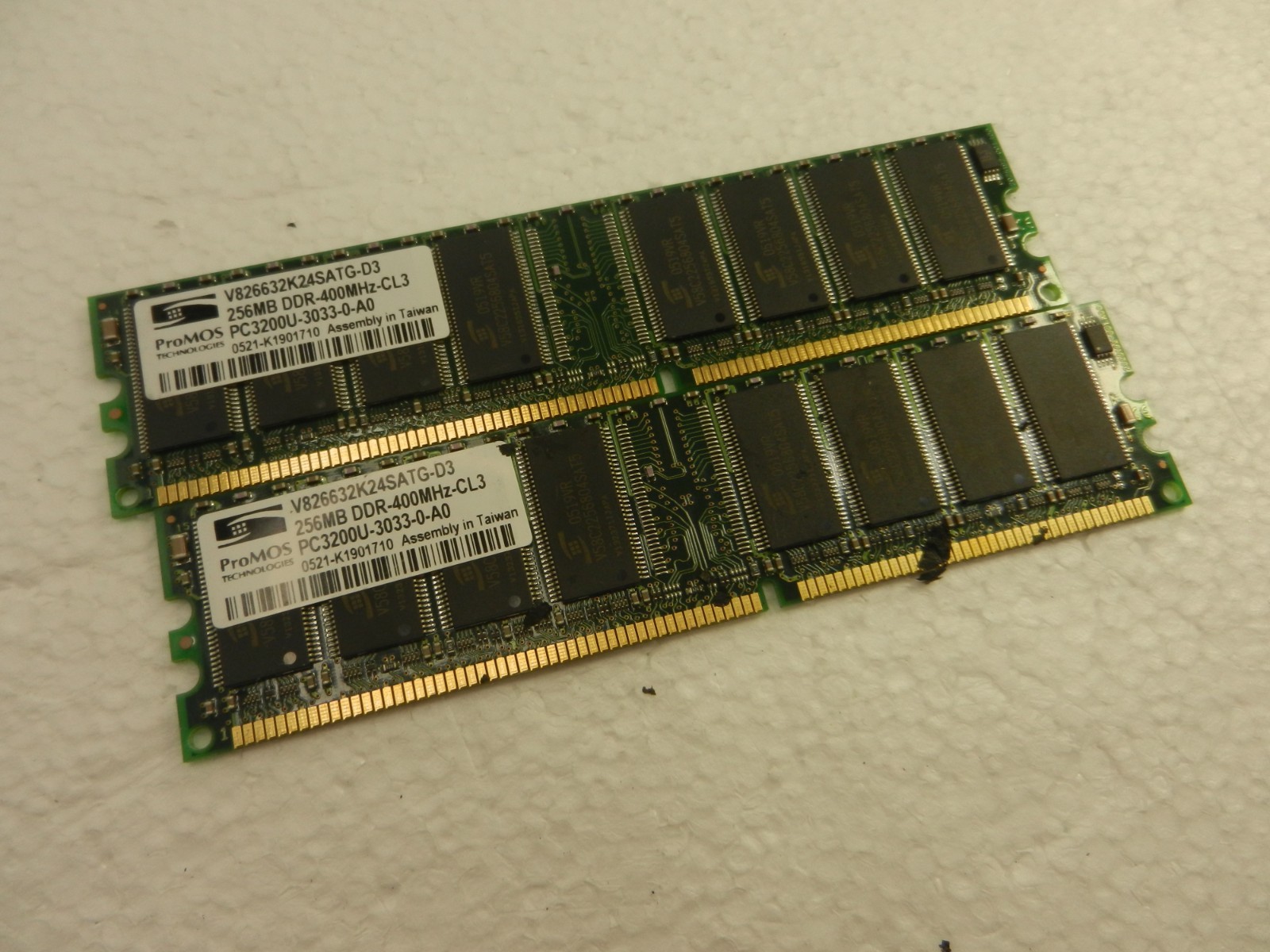 2X LOT - 512MB ProMOS V826632K24SATG-D3 PC3200U-3033-0-A0 (2x 256MB ) Memory RAM 2X LOT - 512MB ProMOS V826632K24SATG-D3 PC3200U-3033-0-A0 (2x 256MB ) Memory RAM