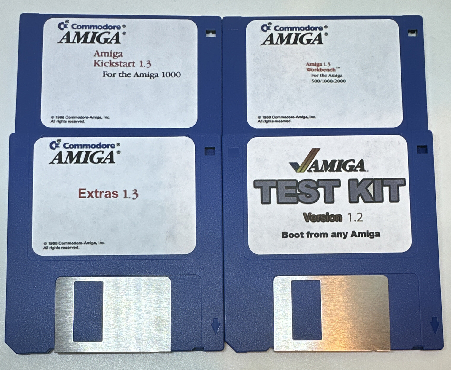 Amiga 1000 Computer Kickstart v1.3 Workbench Extras Test Kit Boot DD Floppy Disk Amiga 1000 Computer Kickstart v1.3 Workbench Extras Test Kit Boot DD Floppy Disk