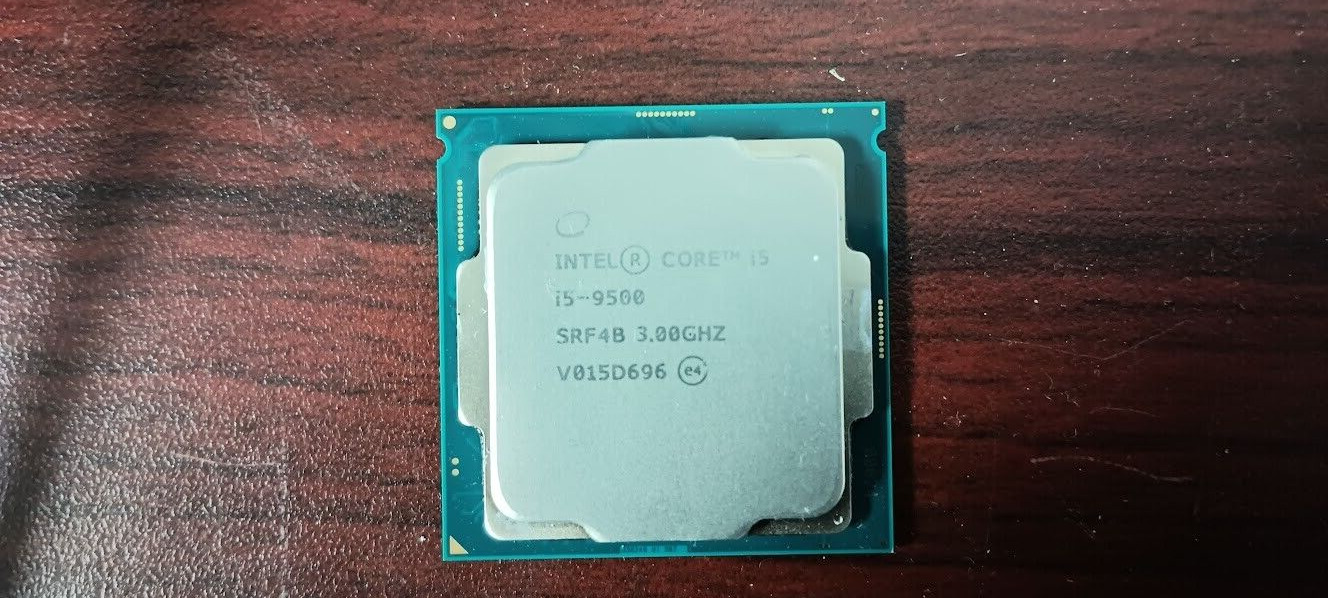 9th Gen Intel Core i5-9500 CPU 3.0 GHz, (Turbo 4.4GHz)  LGA-1151 SRF4B #95