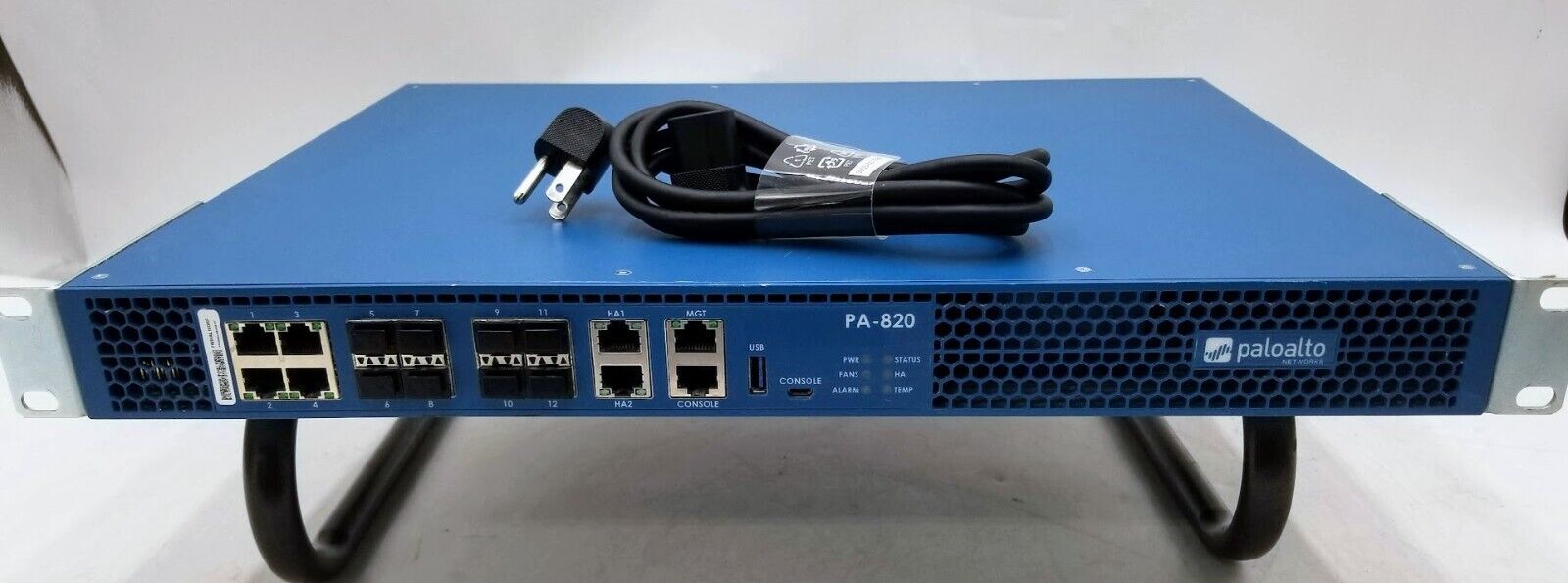 Palo Alto Networks PA-820 Network Security Appliance Firewall