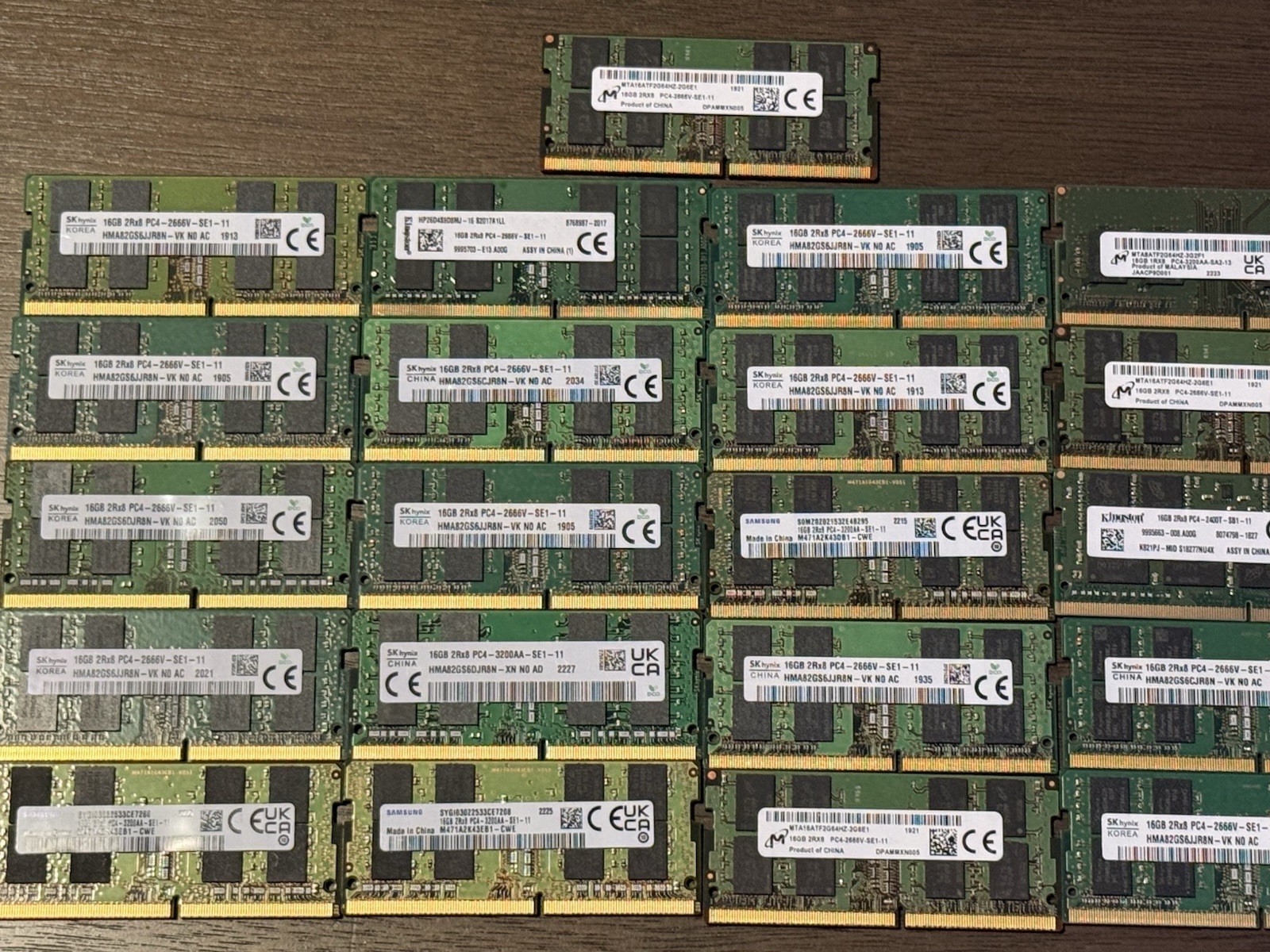 Lot of 568GB 8/16/32GB DDR4/ DDR5 LAPTOP RAM Mixed Brands & Speeds Lot of 568GB 8/16/32GB DDR4/ DDR5 LAPTOP RAM Mixed Brands & Speeds
