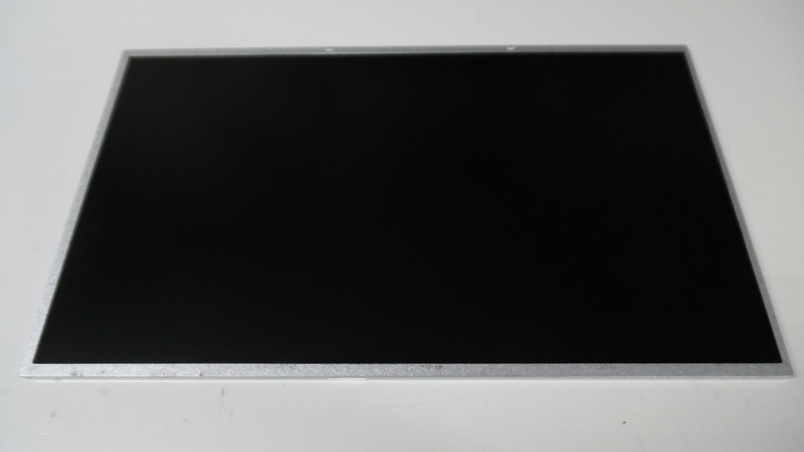 Genuine Samsung NP300E5E 15.6 Genuine Samsung NP300E5E 15.6