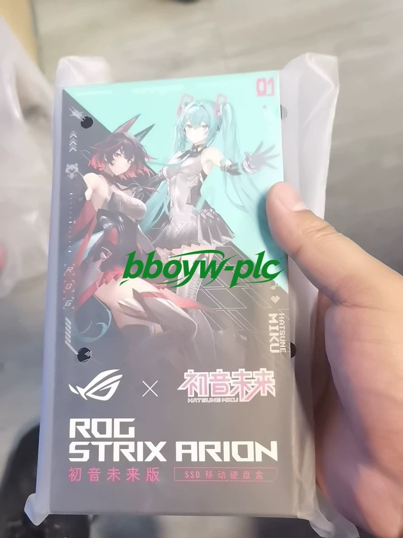 1PC ASUS ROG ESD S1C MIKU M.2 NVMe Mobile external solid-state drive enclosure 1PC ASUS ROG ESD S1C MIKU M.2 NVMe Mobile external solid-state drive enclosure