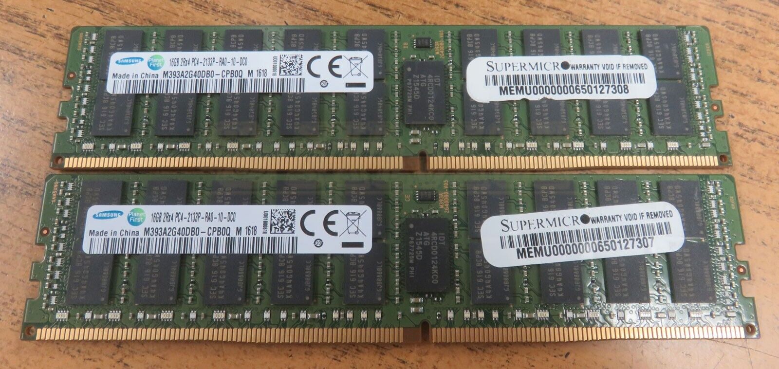 Samsung 2 x 16GB DDR4 2Rx4 PC4-2133P-R Server Memory ECC Reg RDIMM M393A2G40DB0