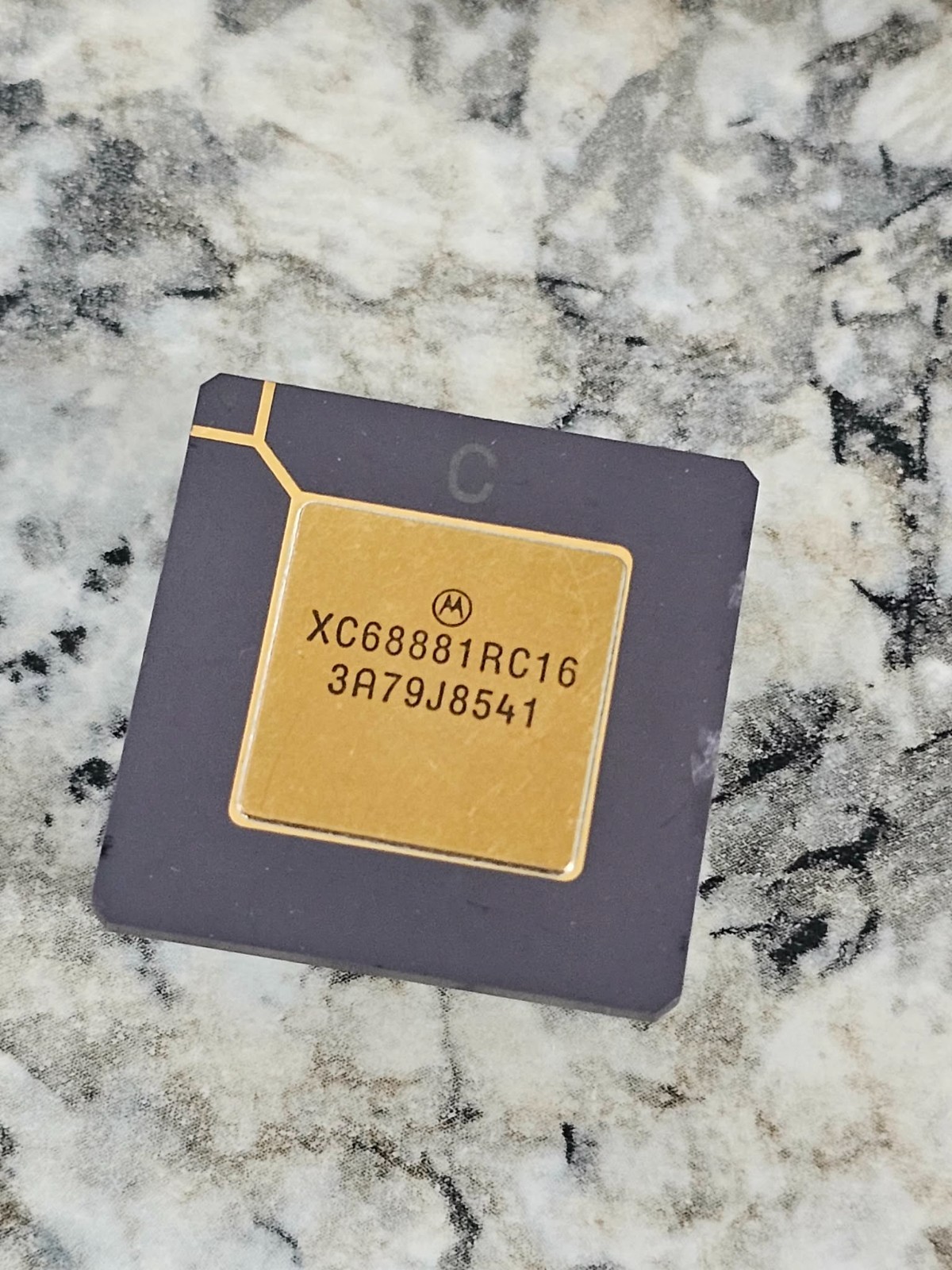 Vintage Retro Rare Spec Motorola 68020RC16B CPU XC68881RC16 Amiga Atari Vintage Retro Rare Spec Motorola 68020RC16B CPU XC68881RC16 Amiga Atari