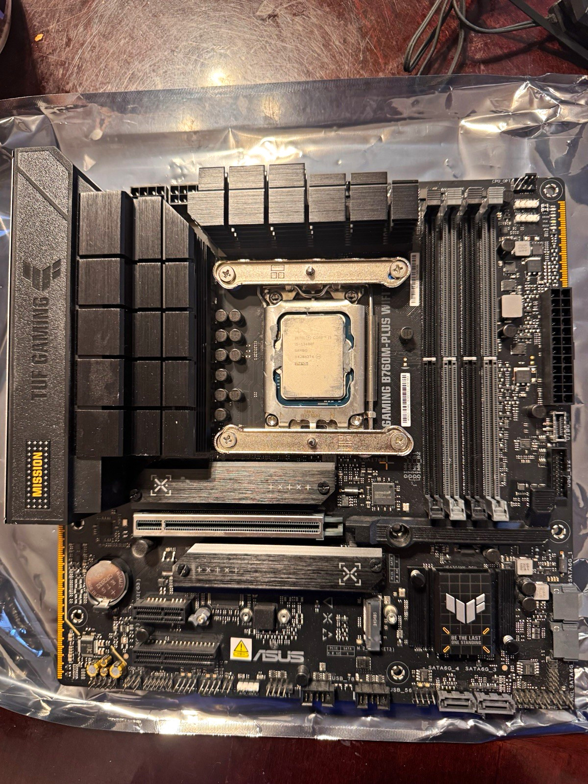 ASUS TUF Gaming B760M-PLUS WIFI MicroATX LGA1700 DDR5 + Intel Core i5-13400f ASUS TUF Gaming B760M-PLUS WIFI MicroATX LGA1700 DDR5 + Intel Core i5-13400f