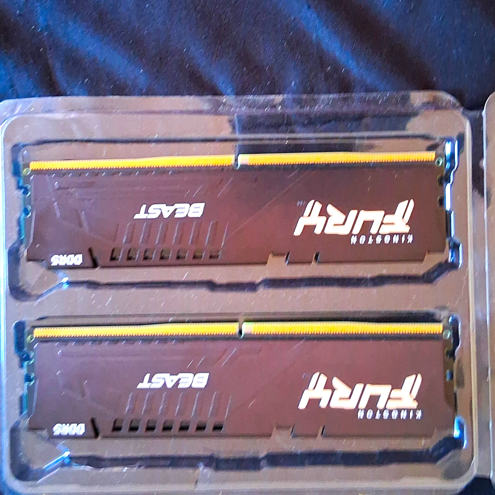 Kingston FURY Beast DDR5 SDRAM DIMM 288-Pin Desktop RAM 2-Module 16gb 5200mhz