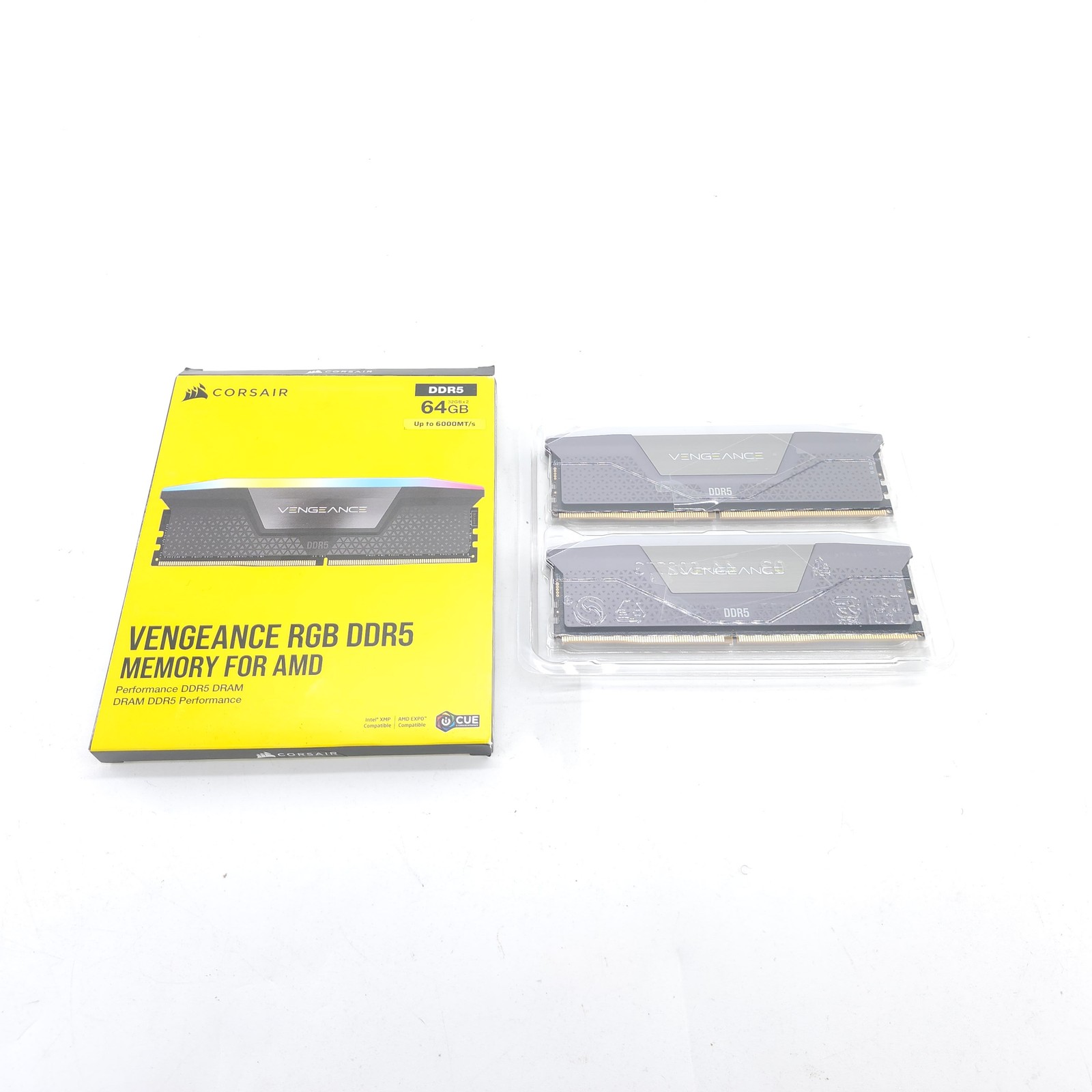 CORSAIR Vengeance RGB 64GB (2 x 32GB) PC5-48000 DDR5 6000MT/s CL40, New Open