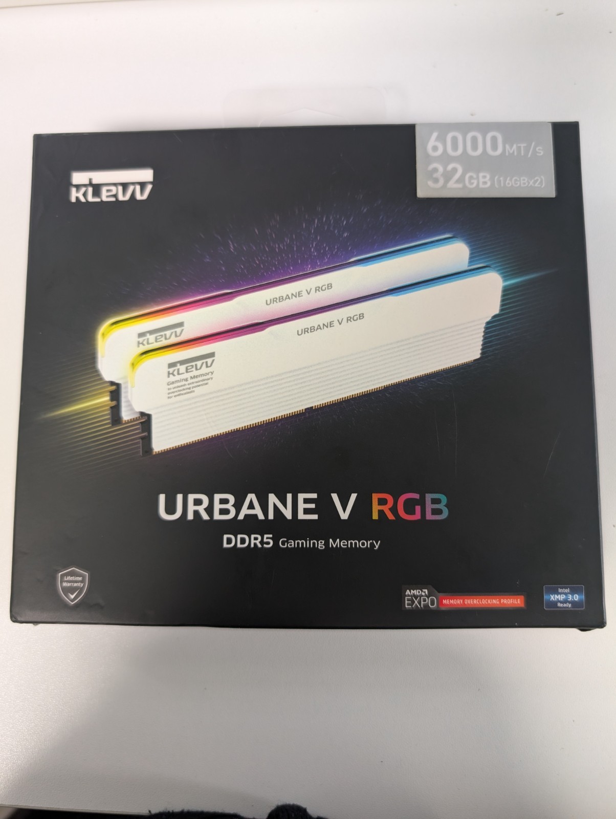KLEVV URBANE V RGB 32GB 2x16GB DDR5 6000 CL30 White XMP EXPO KLEVV URBANE V RGB 32GB 2x16GB DDR5 6000 CL30 White XMP EXPO