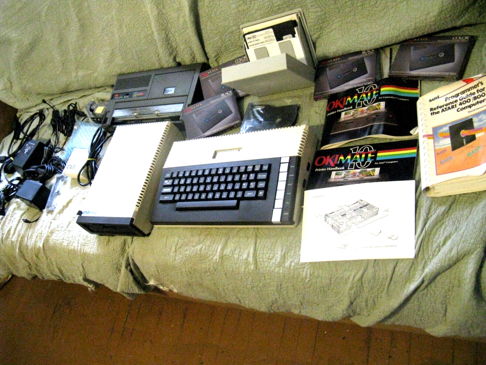 Vintage Lot of Atari 800XL Computer 1050 Floppy Disk Drive & accessories